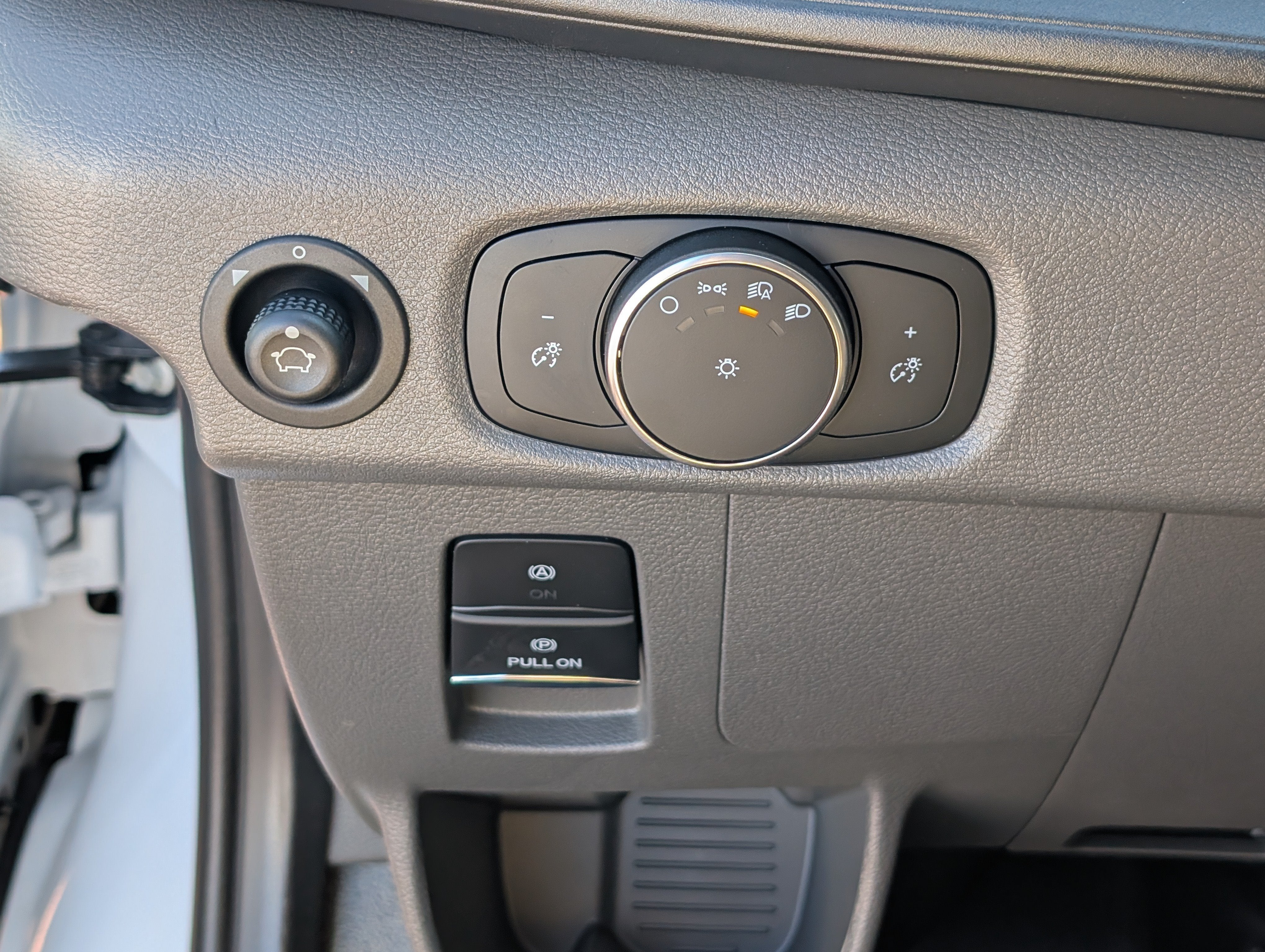 2027 Ford Transit Cargo Van Base
