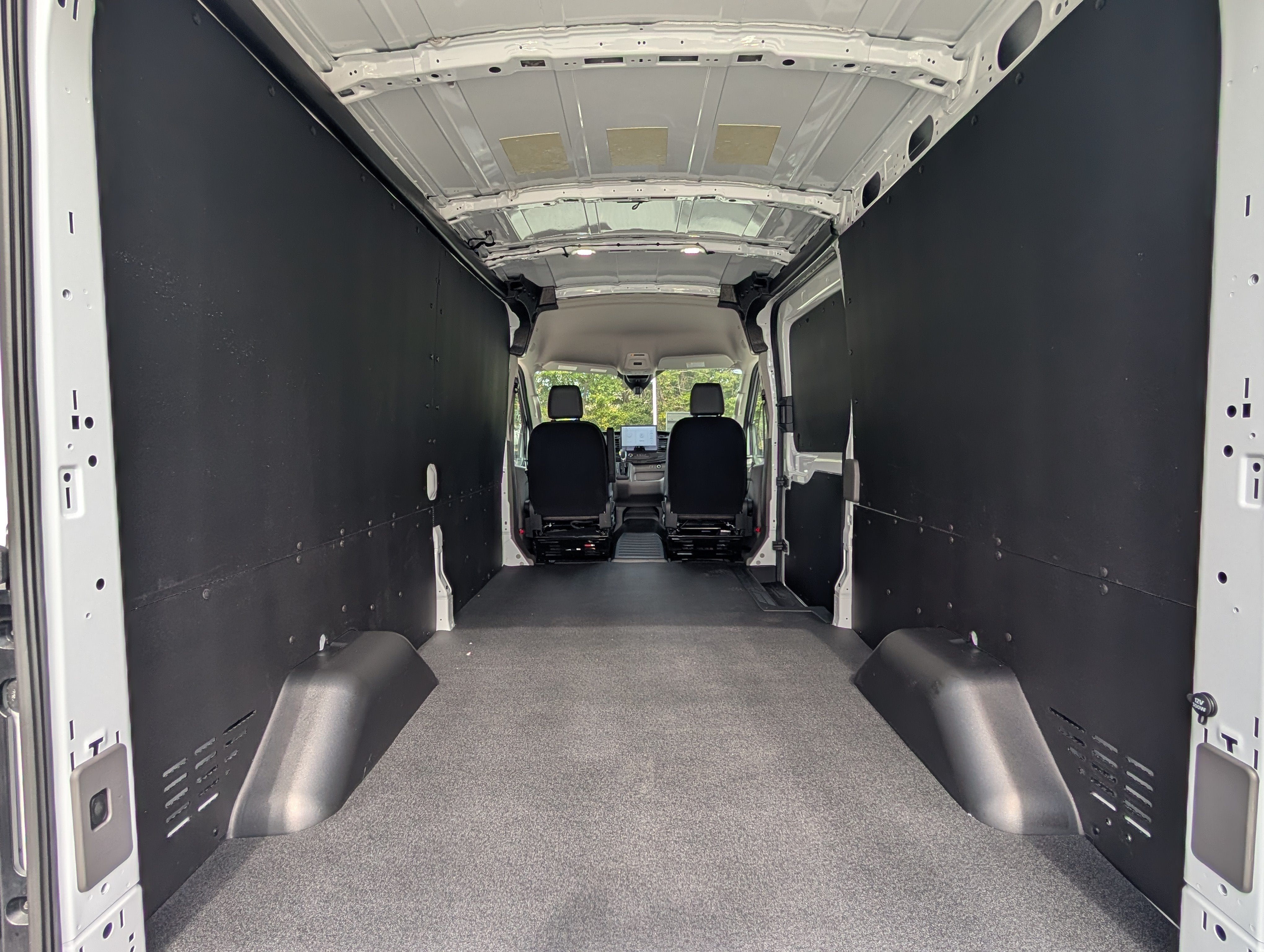 2027 Ford Transit Cargo Van Base