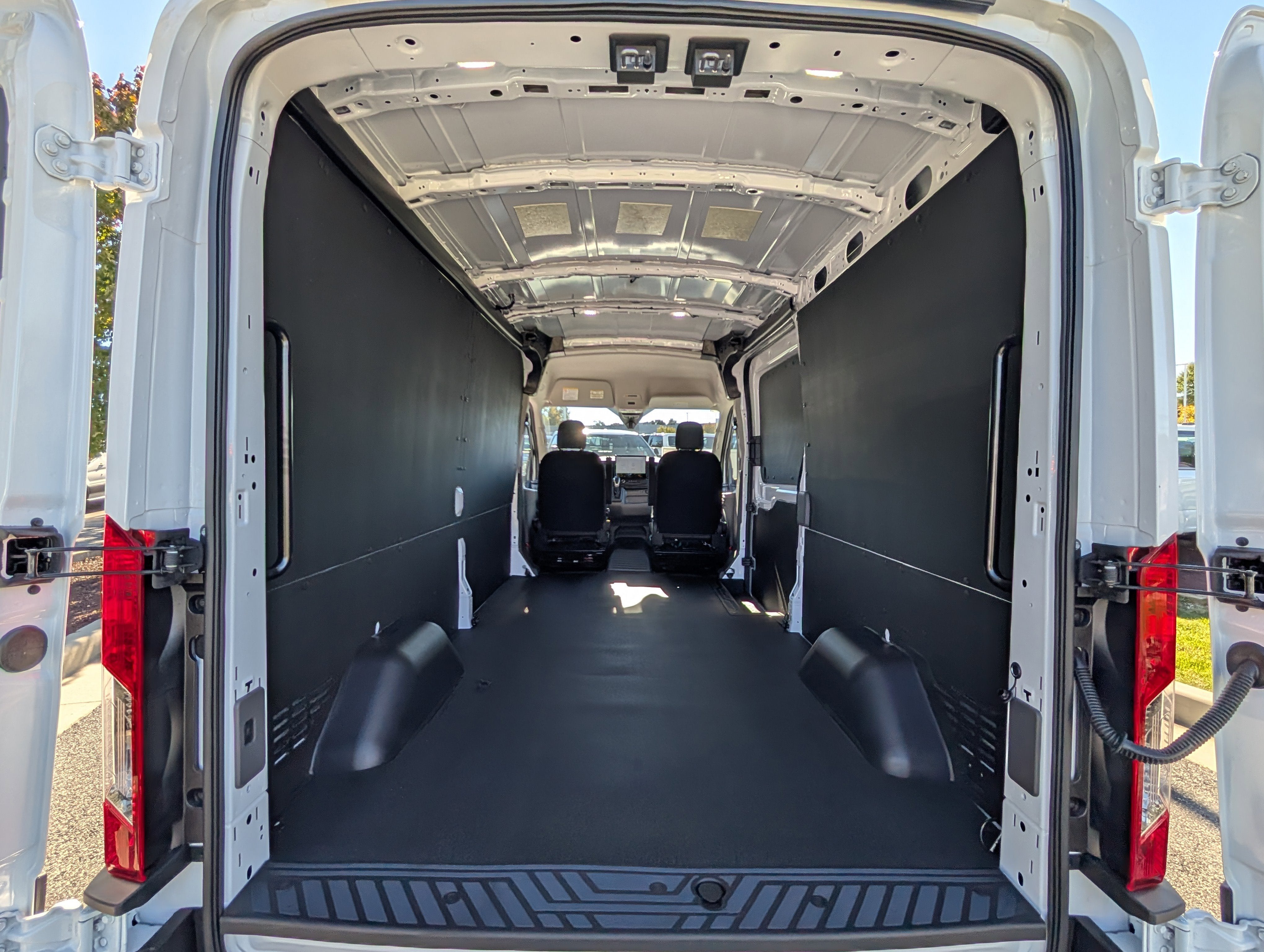2026 Ford Transit Cargo Van Base