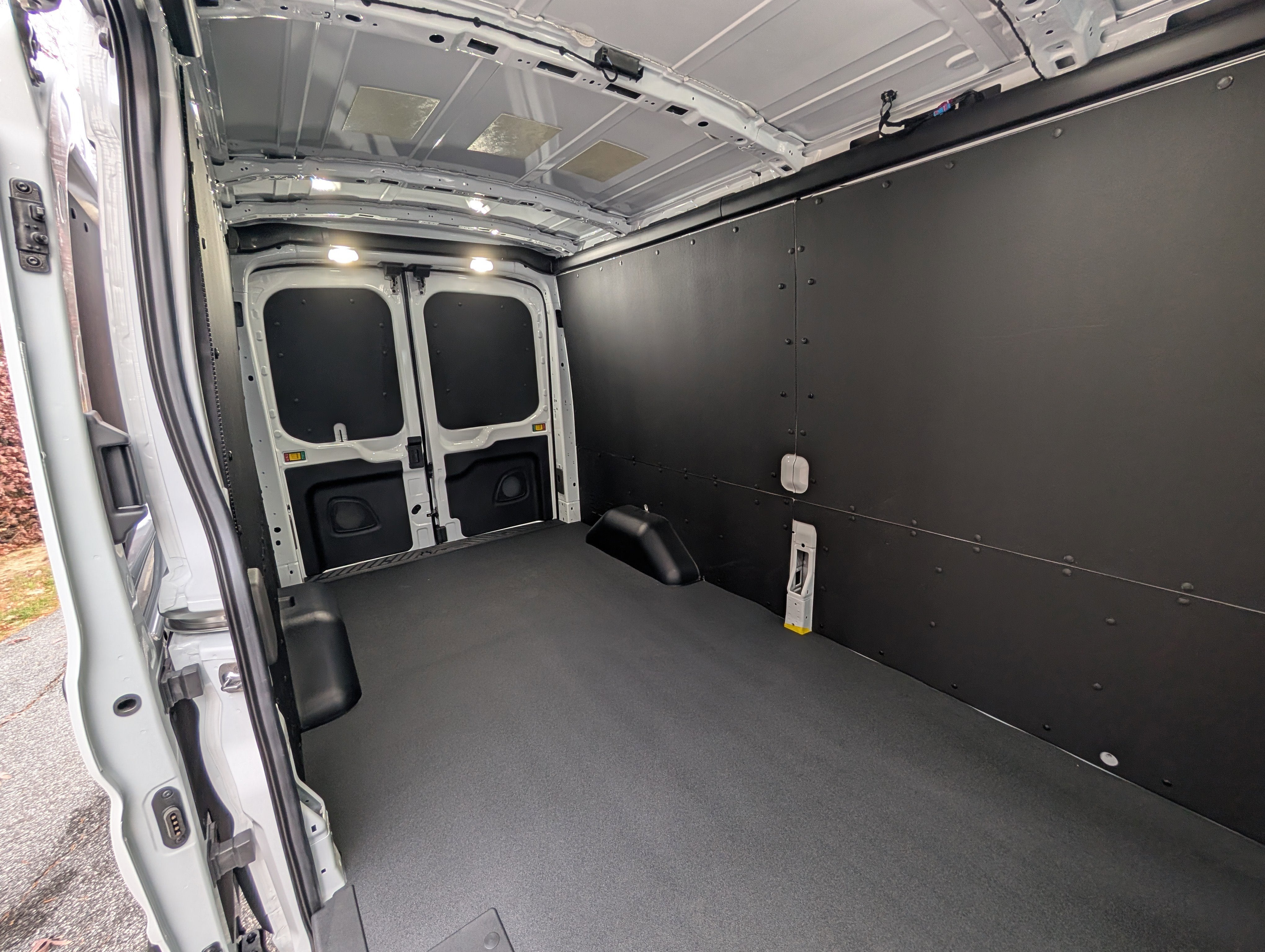 2026 Ford Transit Cargo Van Base