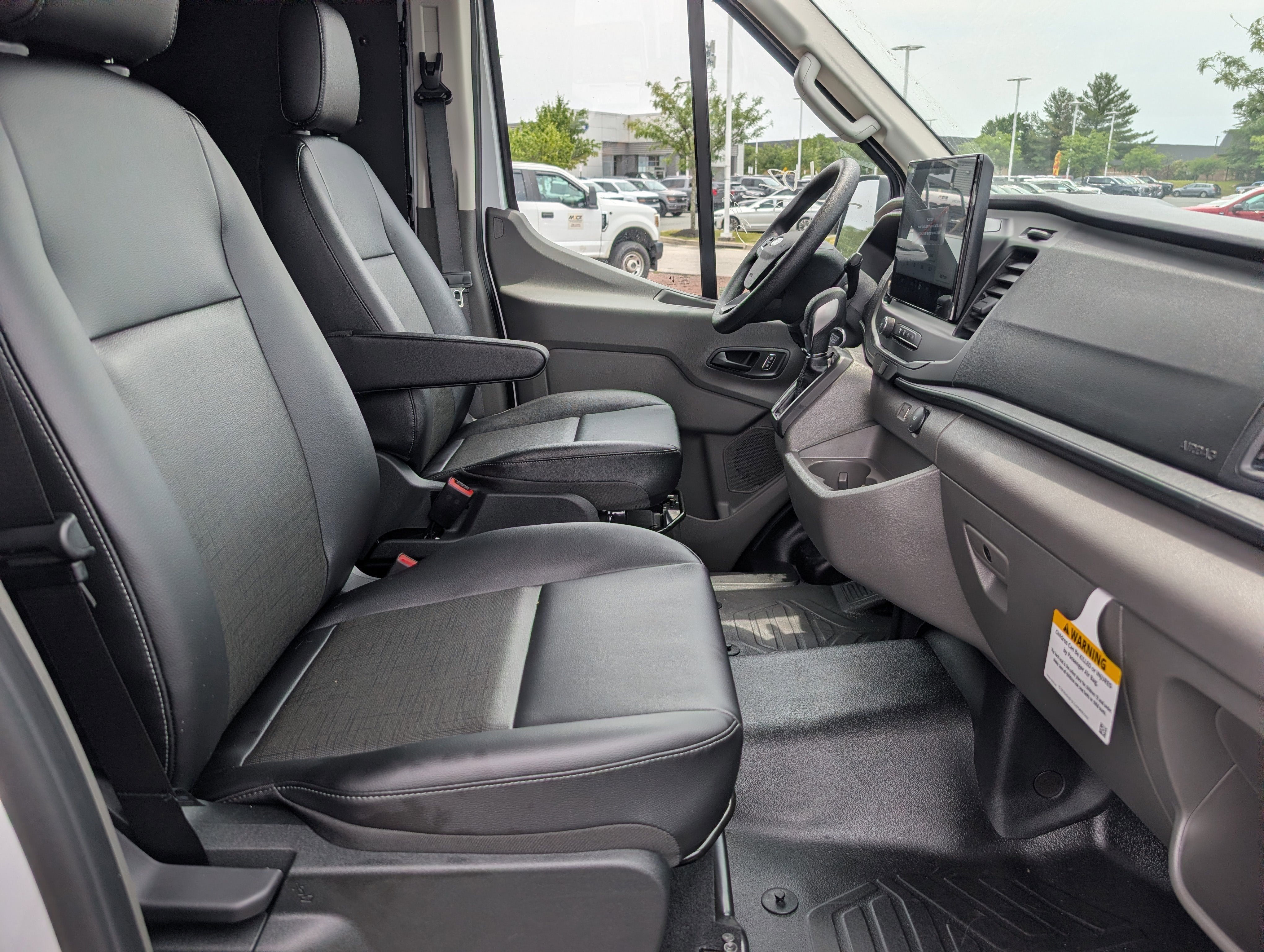 2026 Ford Transit Cargo Van Base