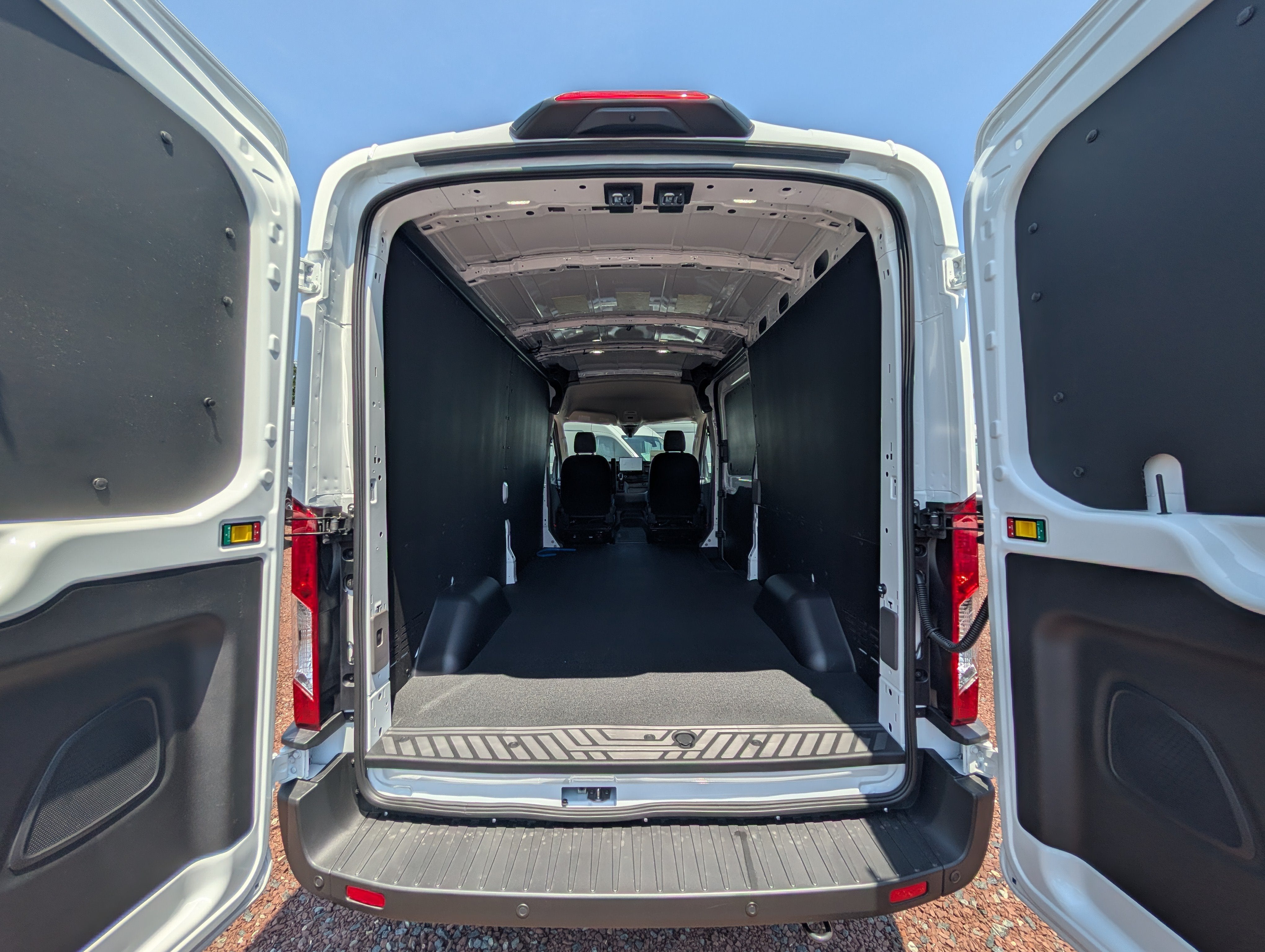 2026 Ford Transit Cargo Van Base