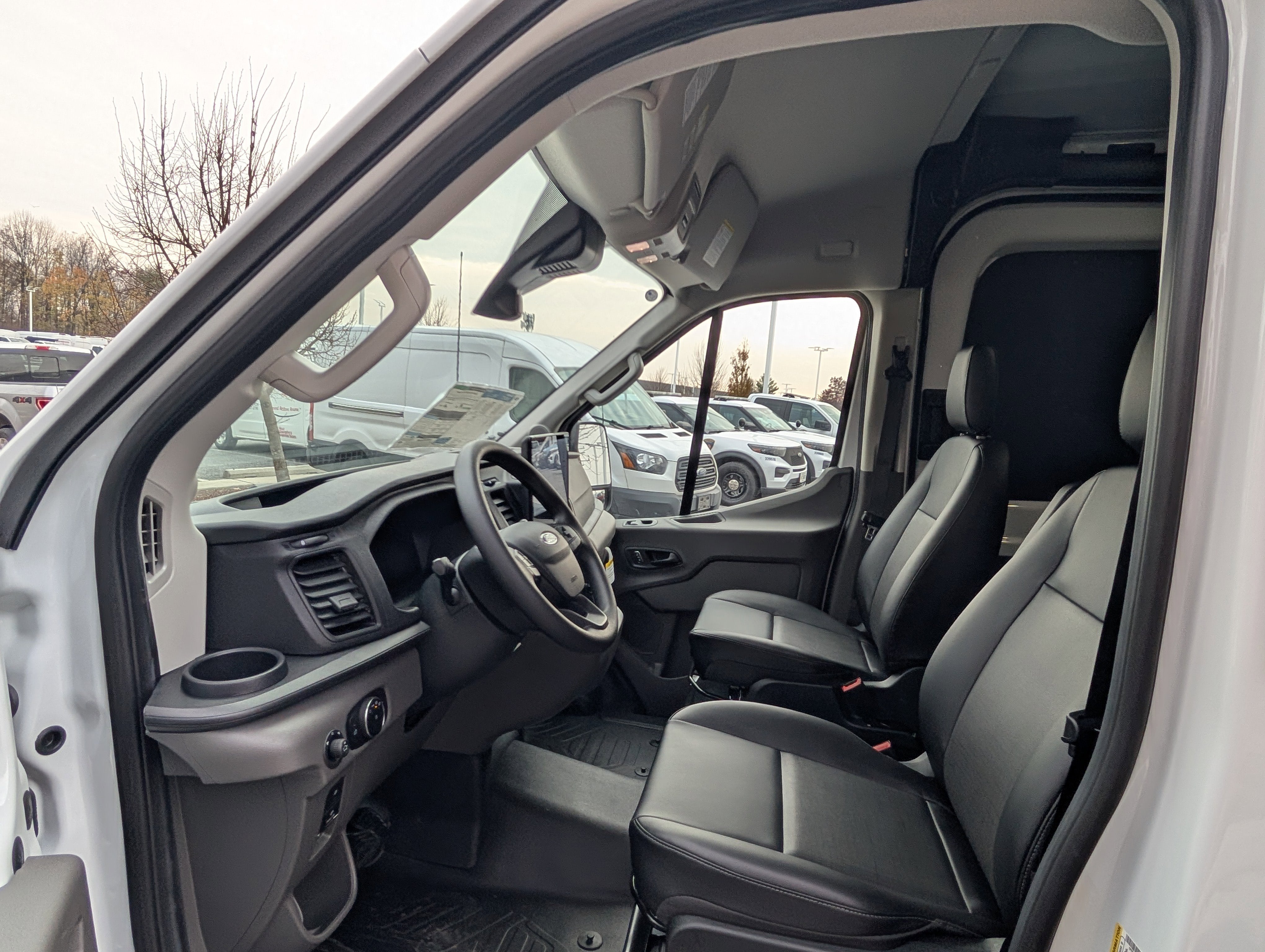 2026 Ford Transit Cargo Van Base