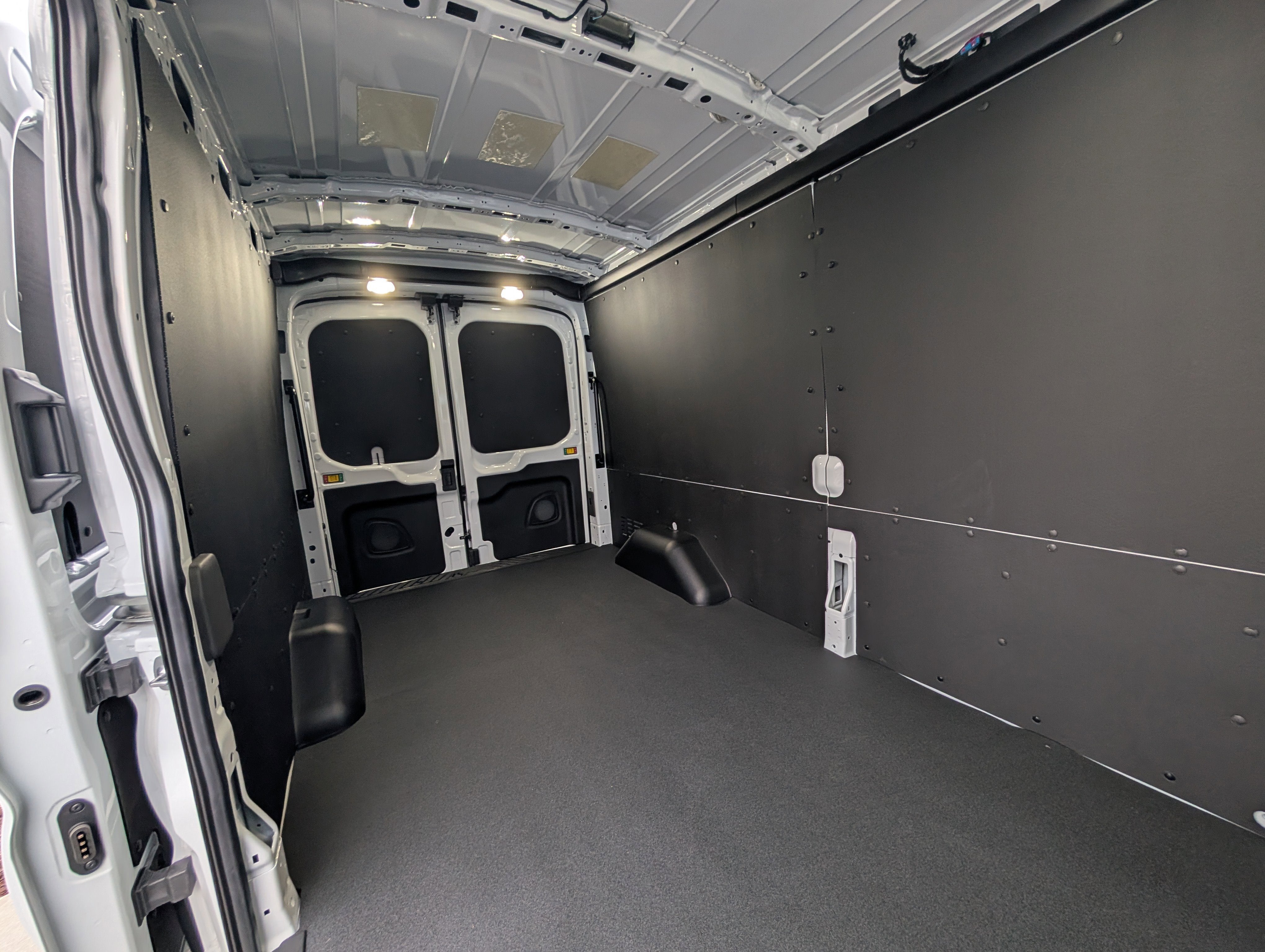 2026 Ford Transit Cargo Van Base