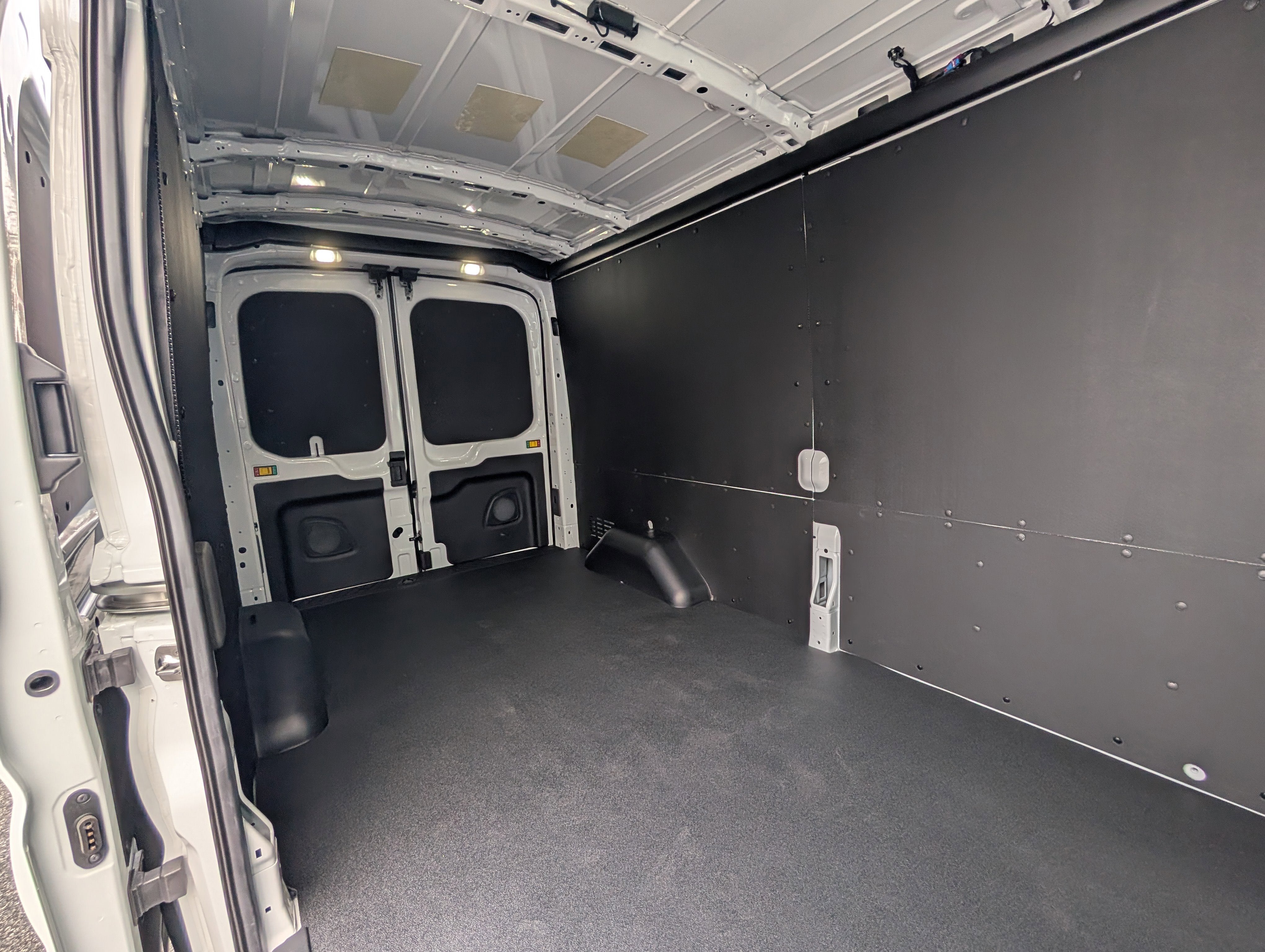 2026 Ford Transit Cargo Van Base