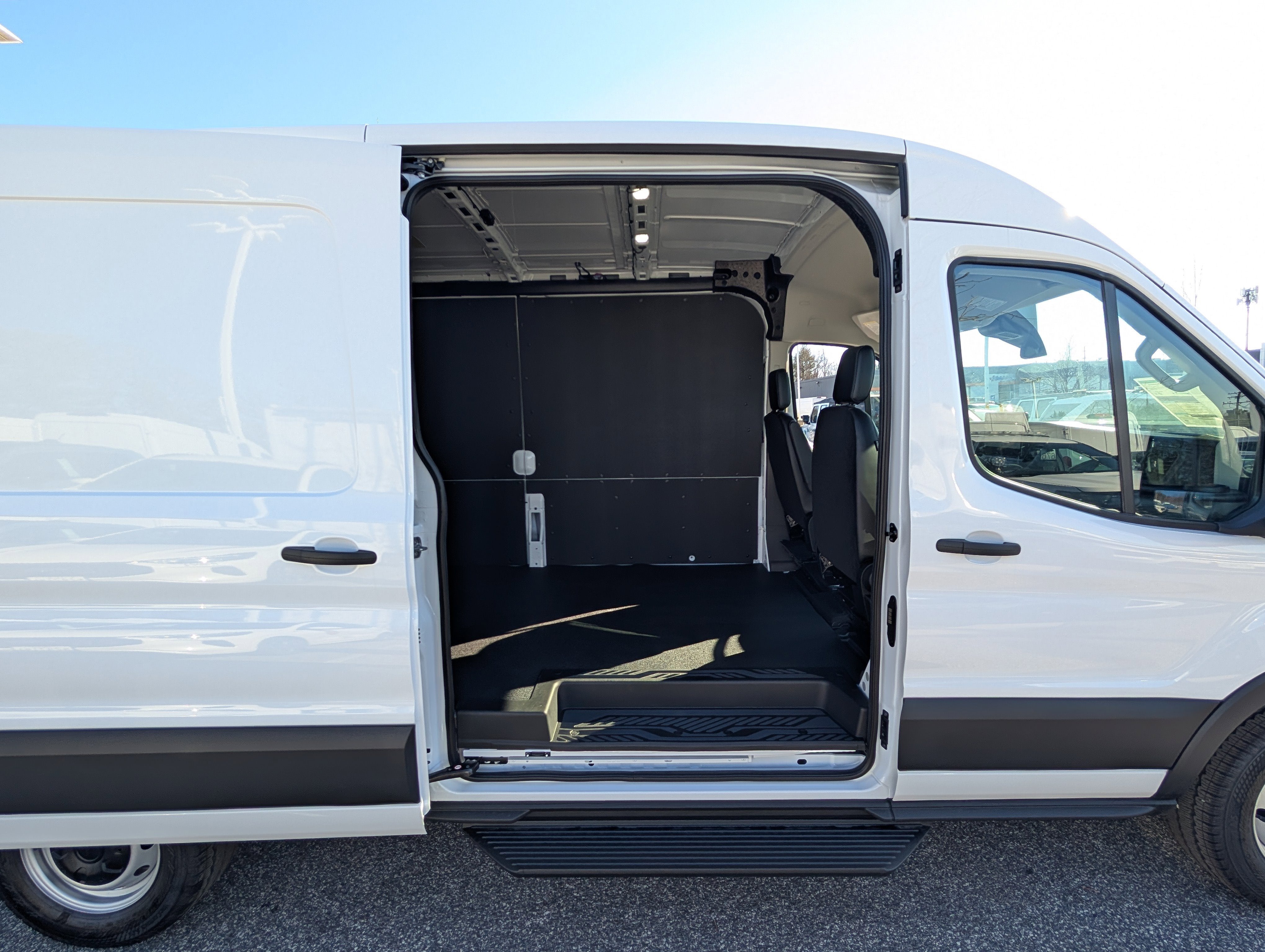 2026 Ford Transit Cargo Van Base