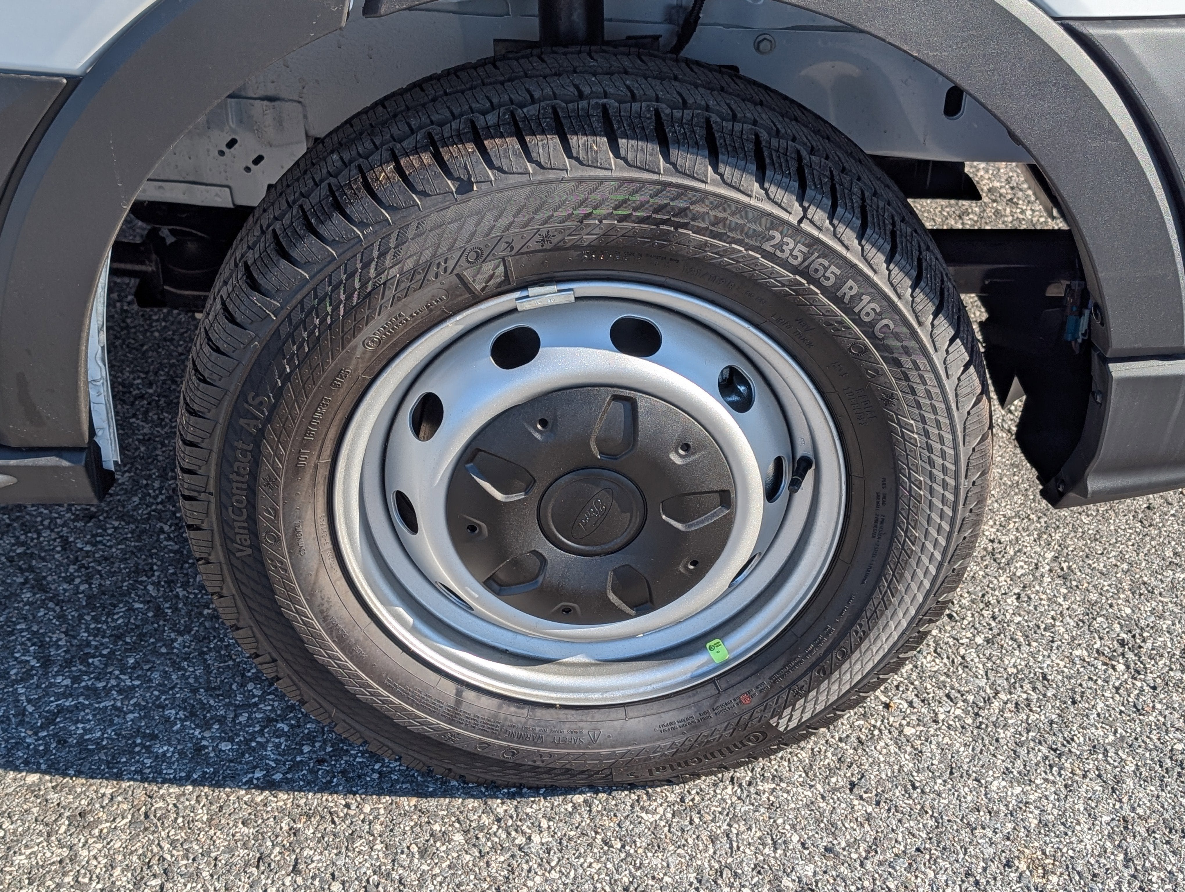 2026 Ford Transit Cargo Van Base