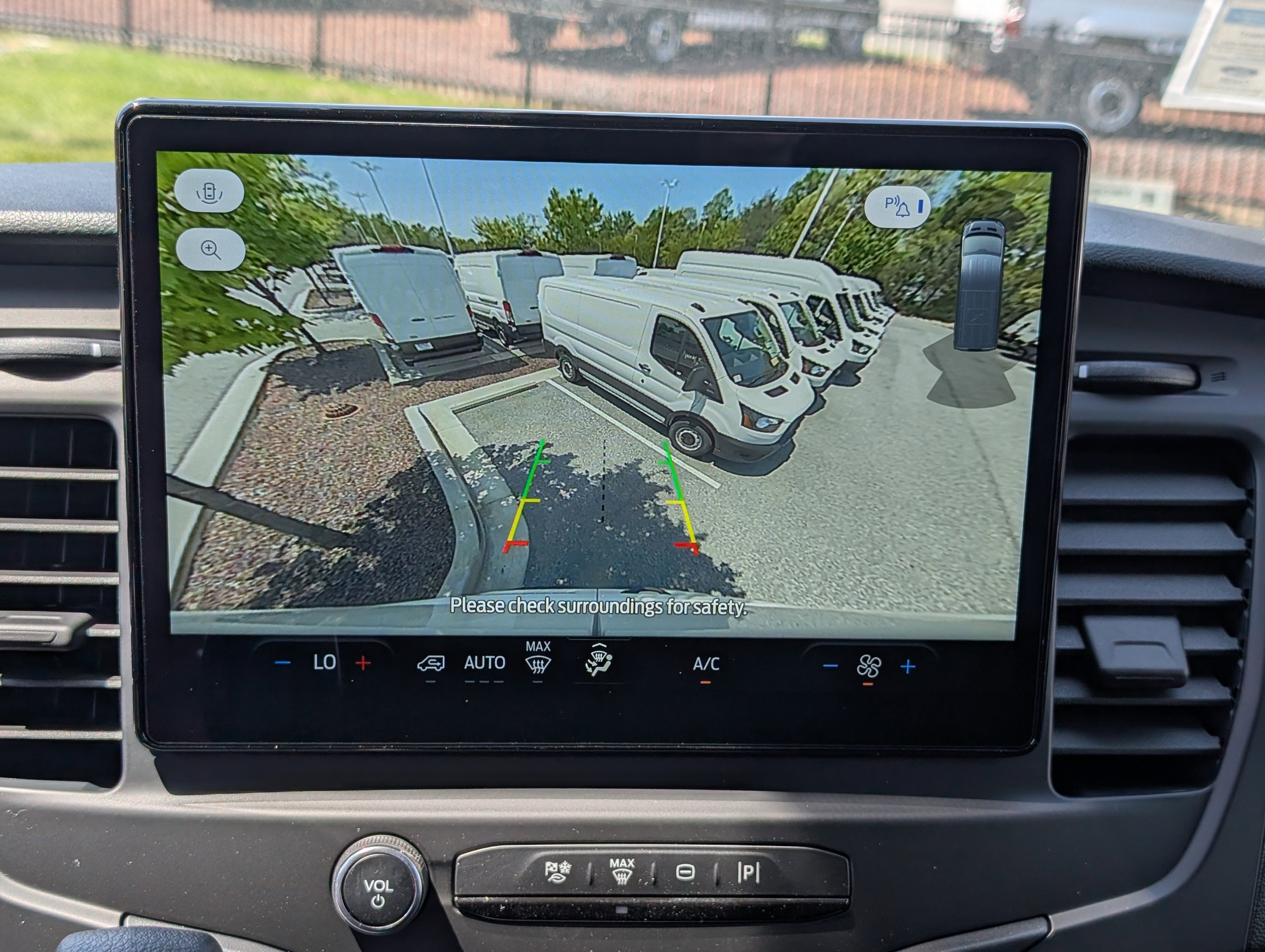 2026 Ford Transit Cargo Van Base