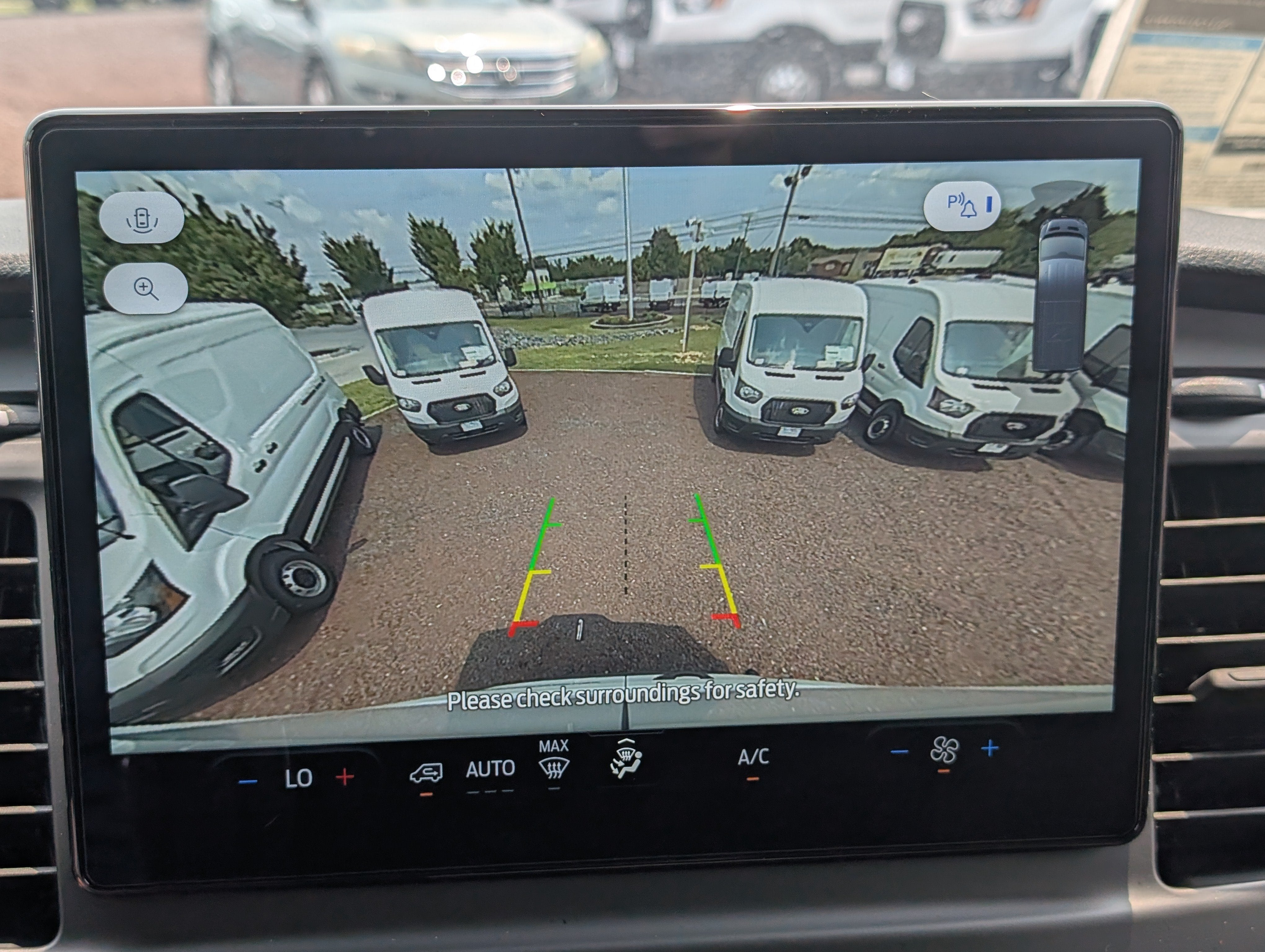 2026 Ford Transit Cargo Van Base