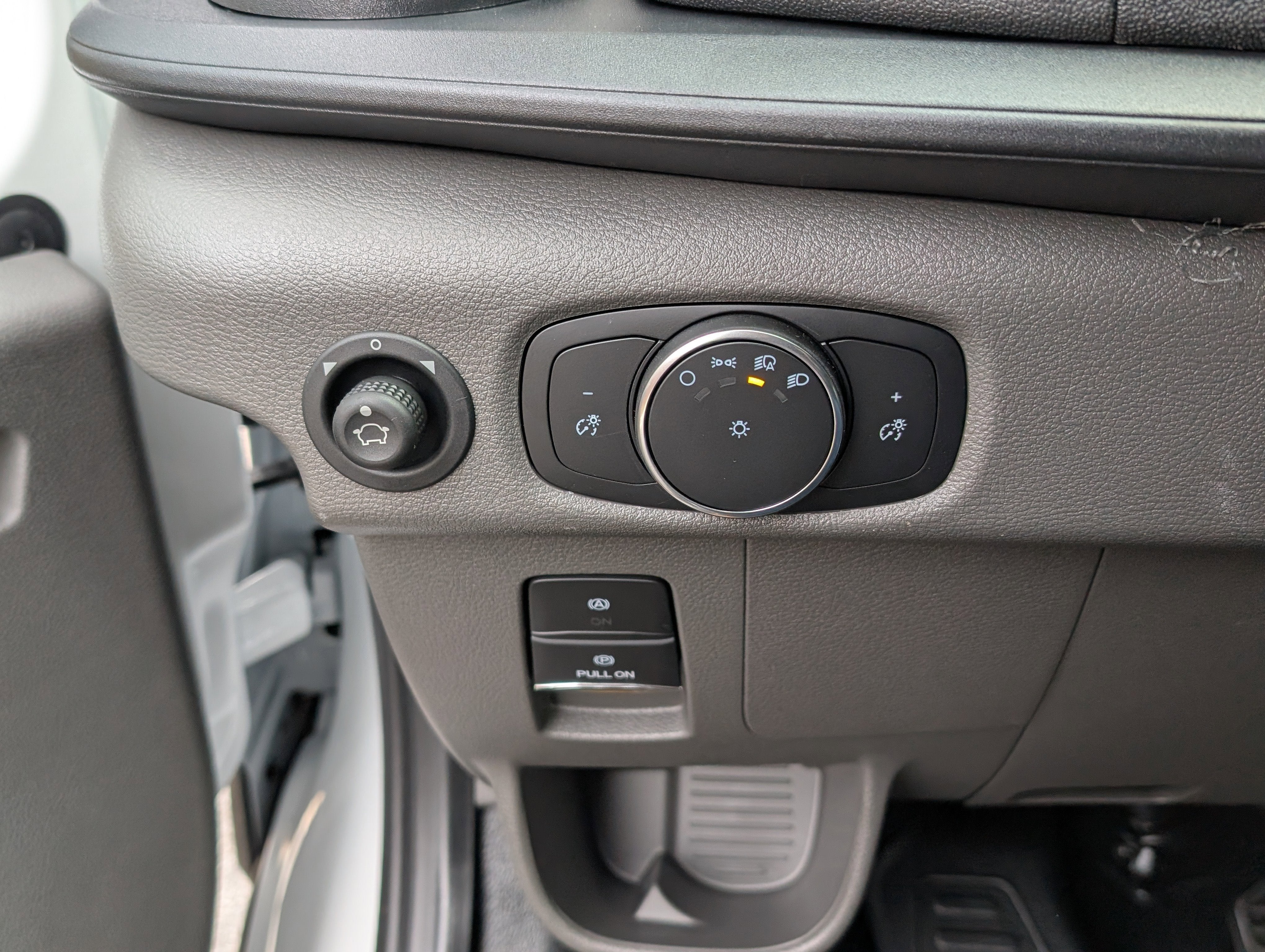 2026 Ford Transit Cargo Van Base