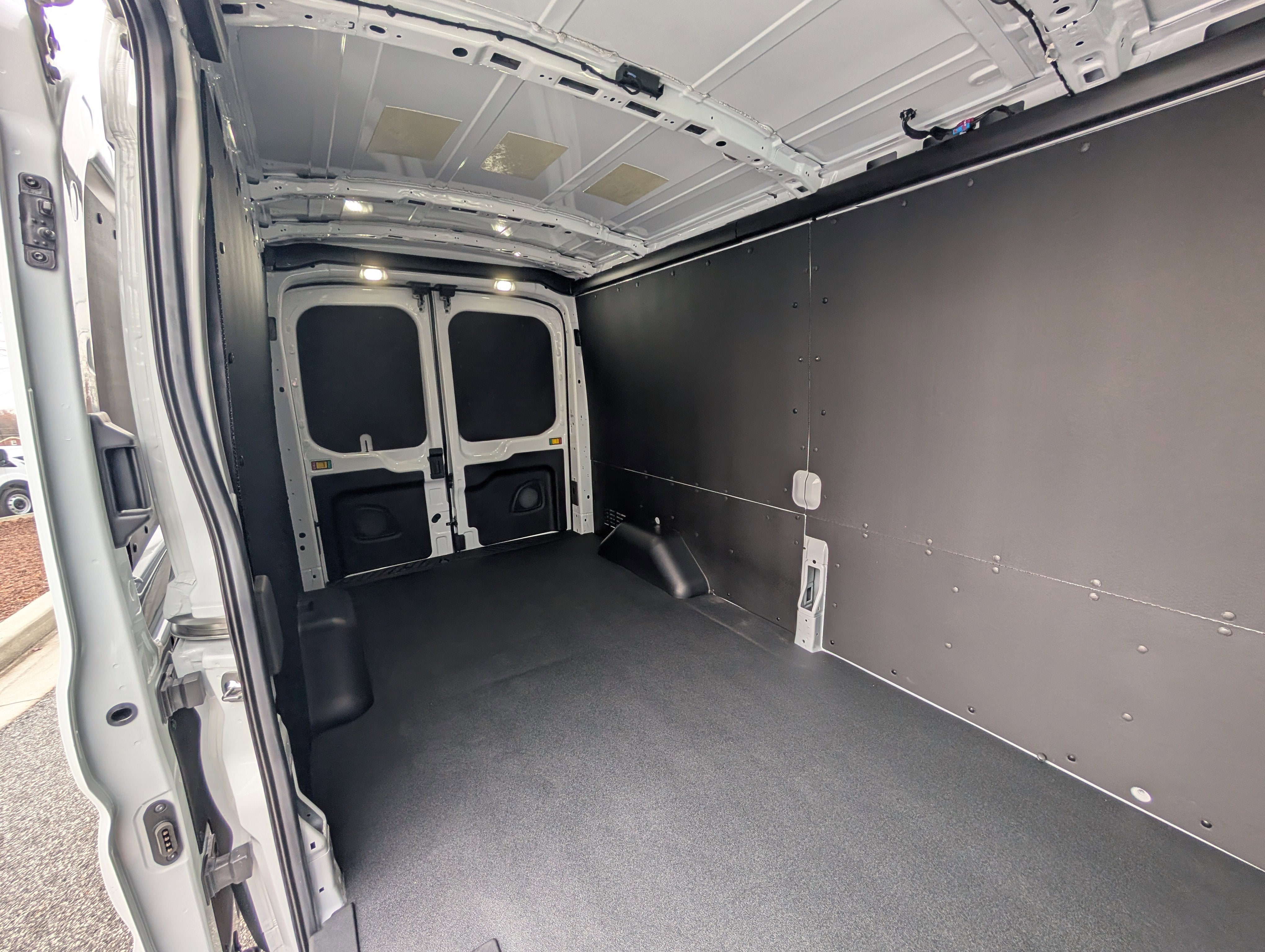 2026 Ford Transit Cargo Van Base