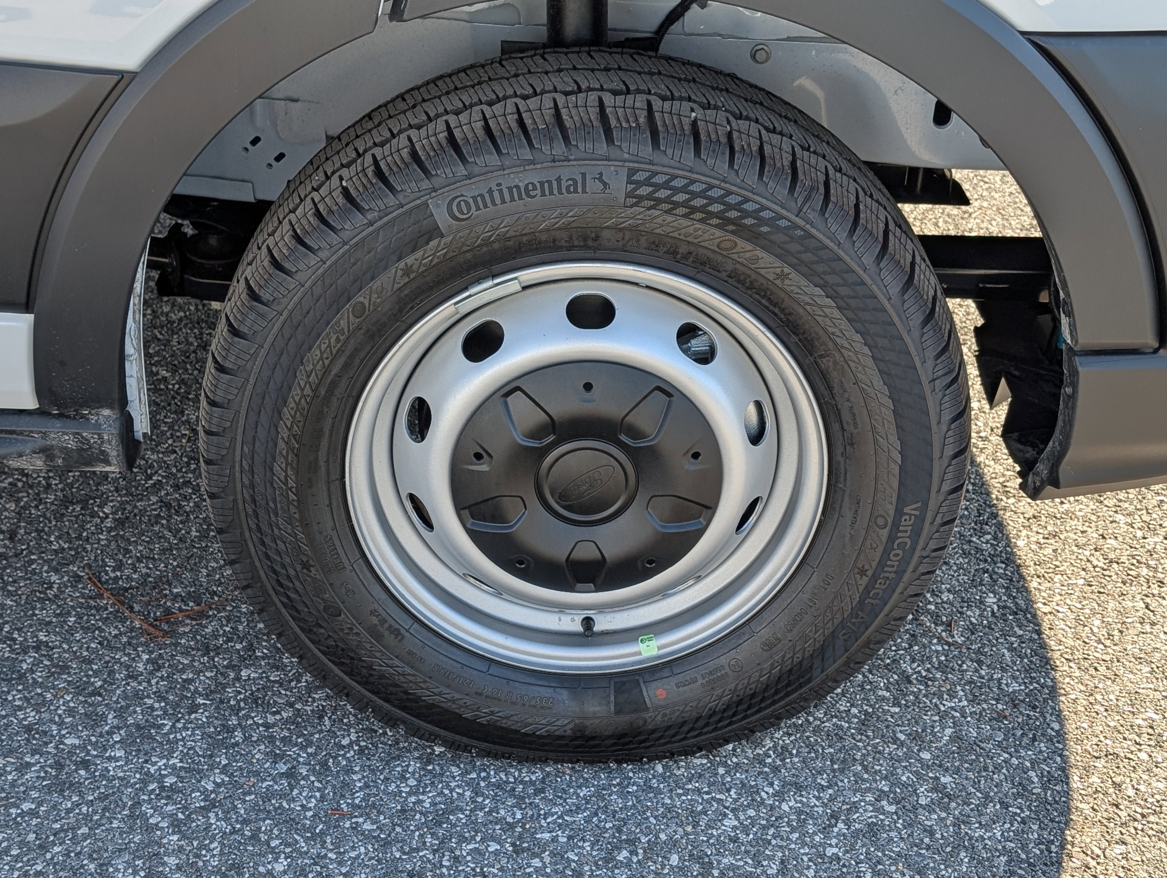 2026 Ford Transit Cargo Van Base