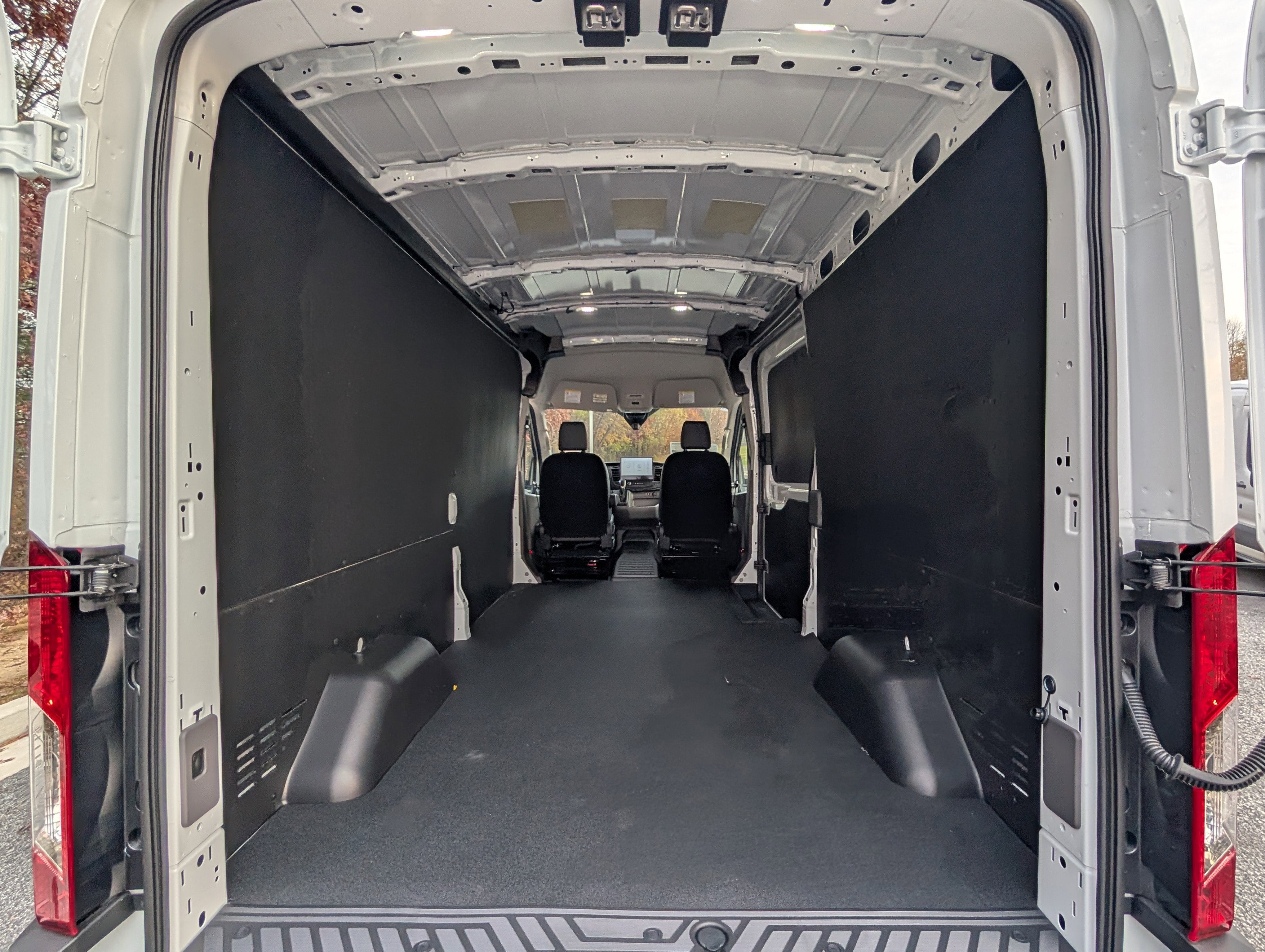 2026 Ford Transit Cargo Van Base