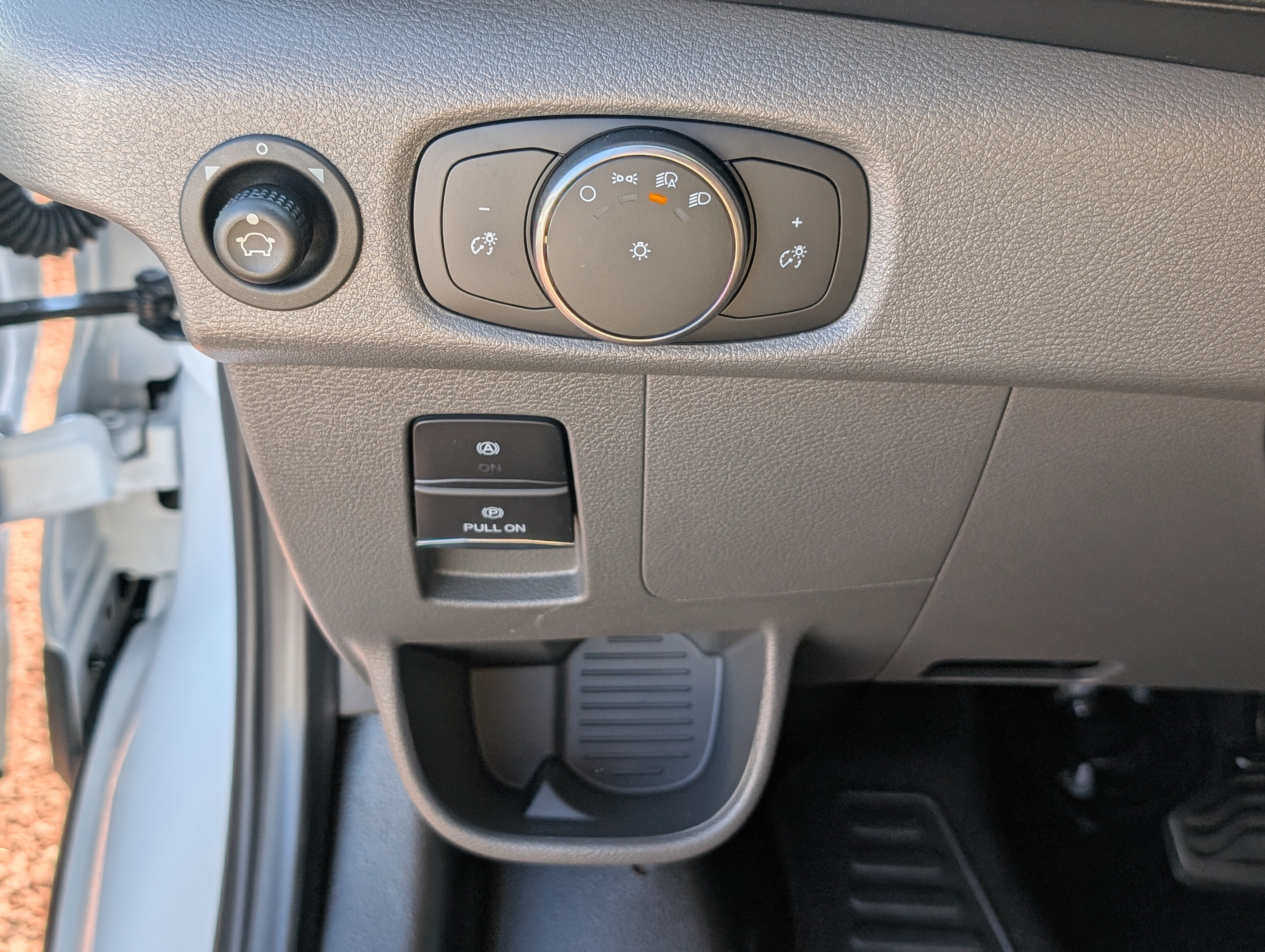 2027 Ford Transit Cargo Van Base