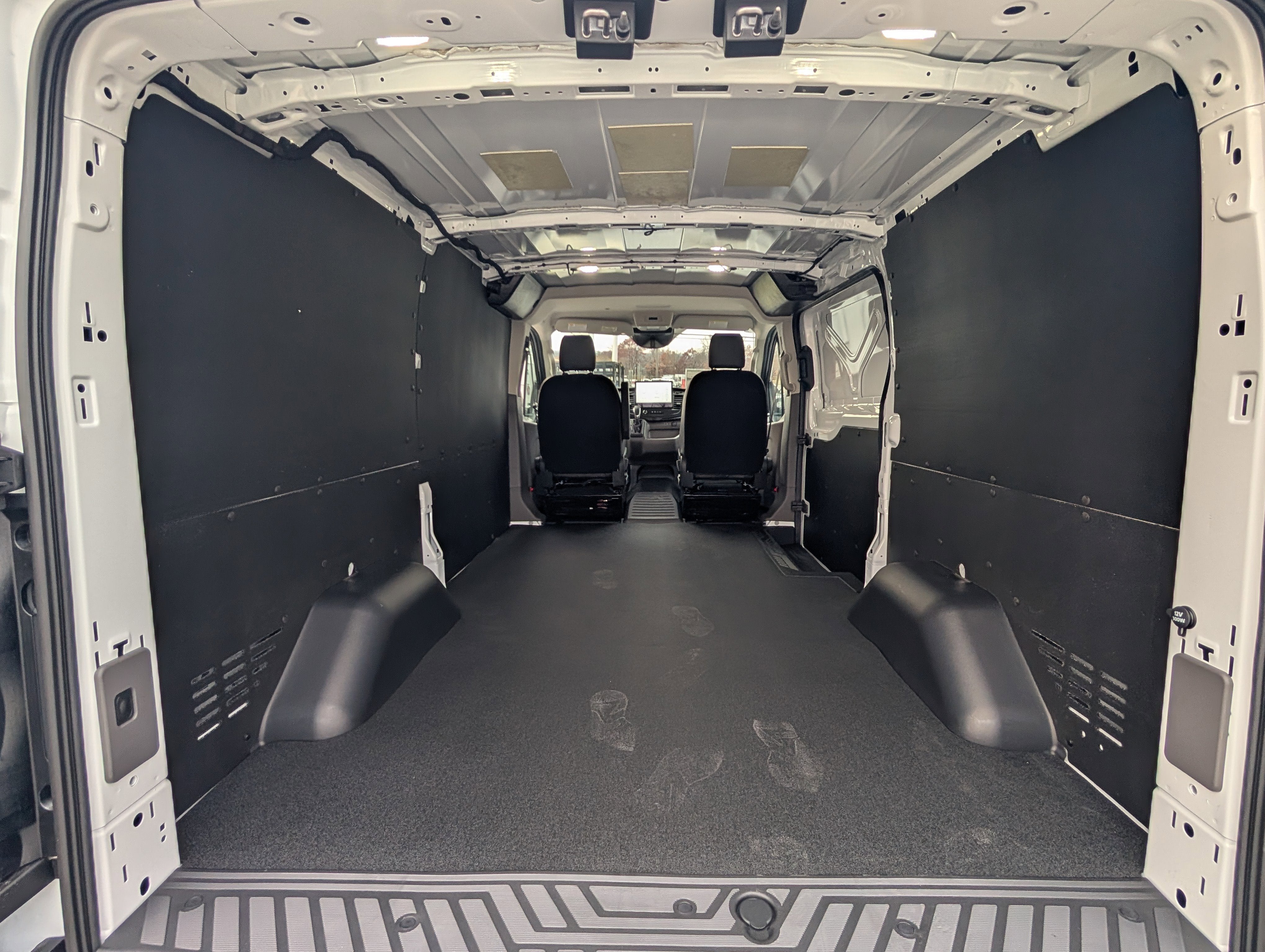 2026 Ford Transit Cargo Van Base