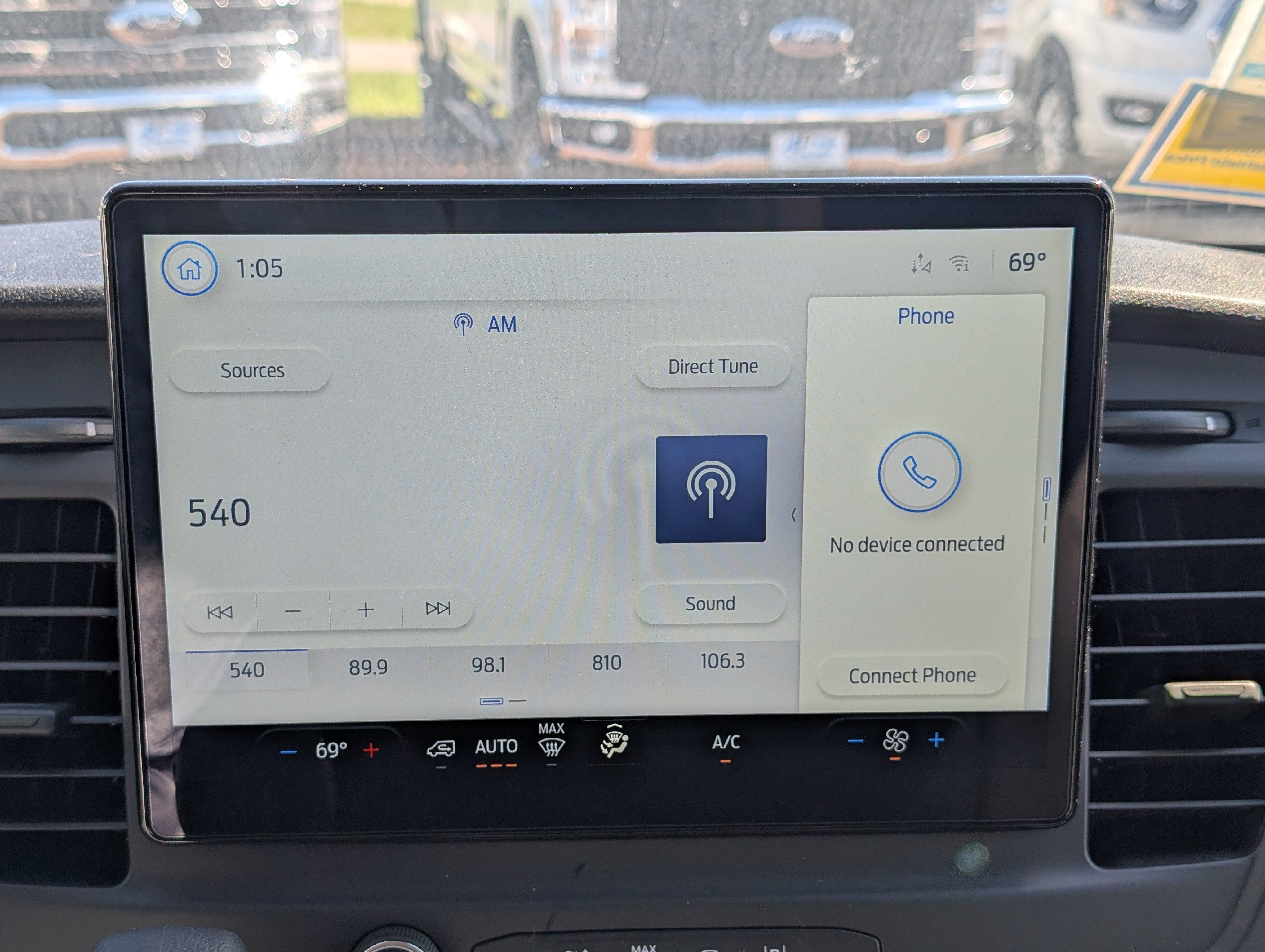 2026 Ford Transit Cargo Van Base