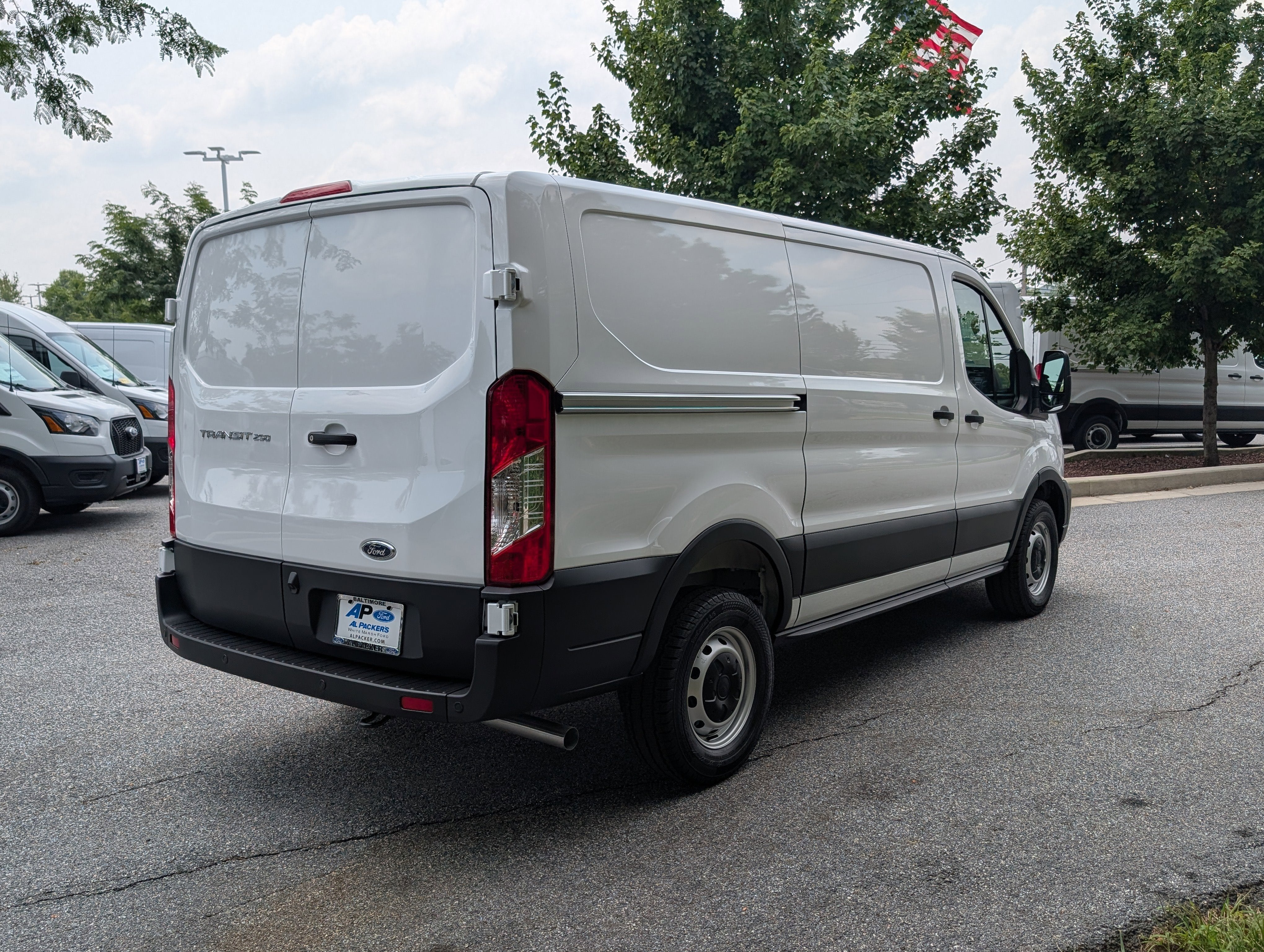 2025 Ford Transit Cargo Van Base