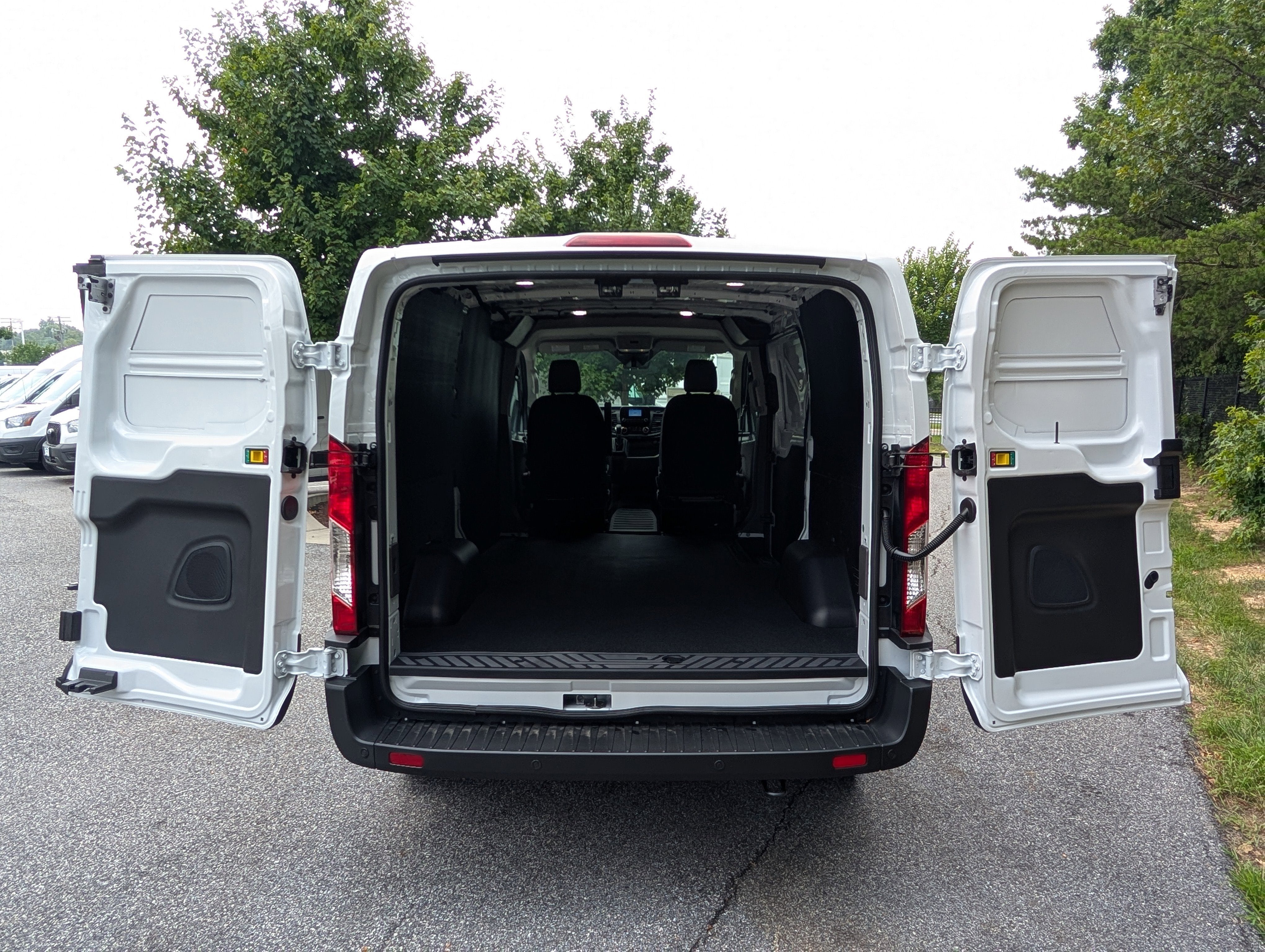 2025 Ford Transit Cargo Van Base