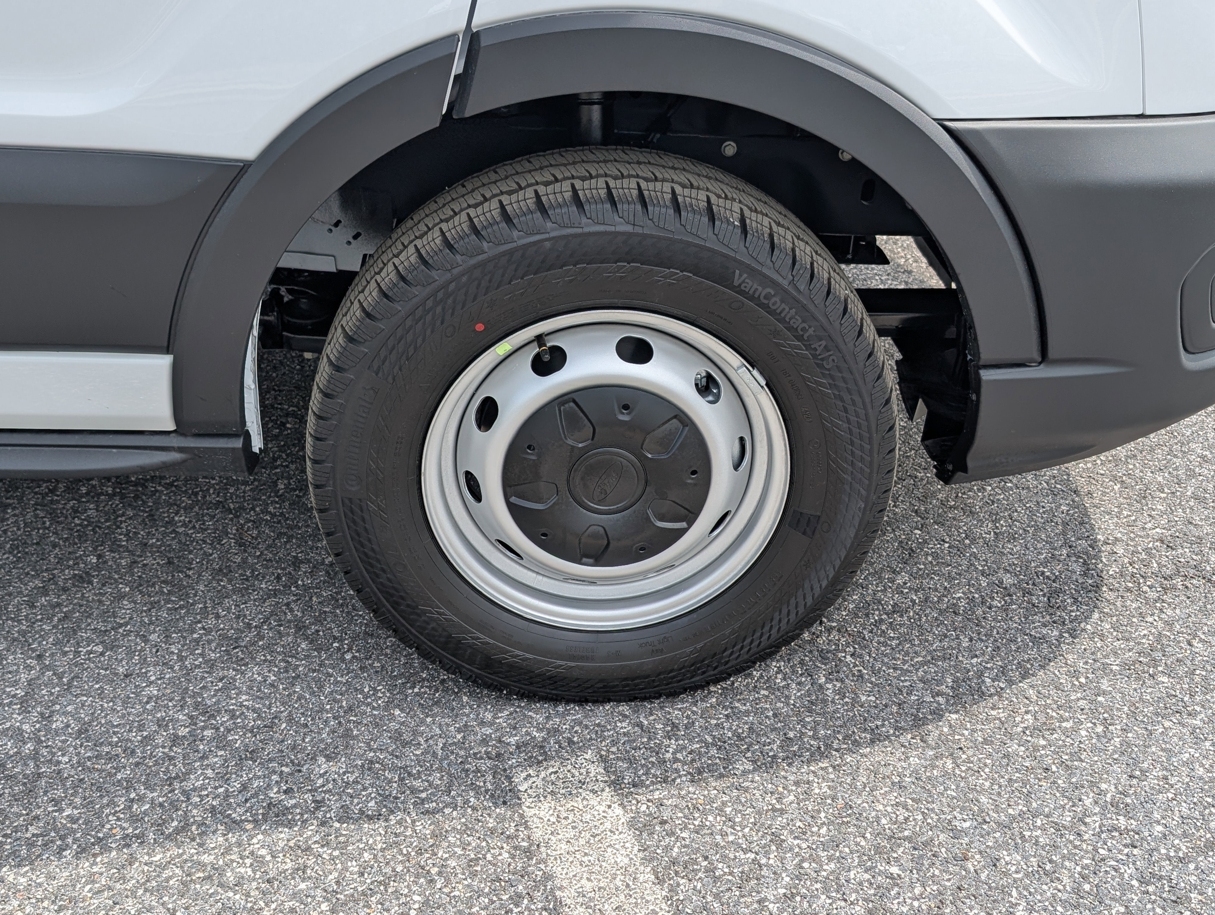 2025 Ford Transit Cargo Van Base