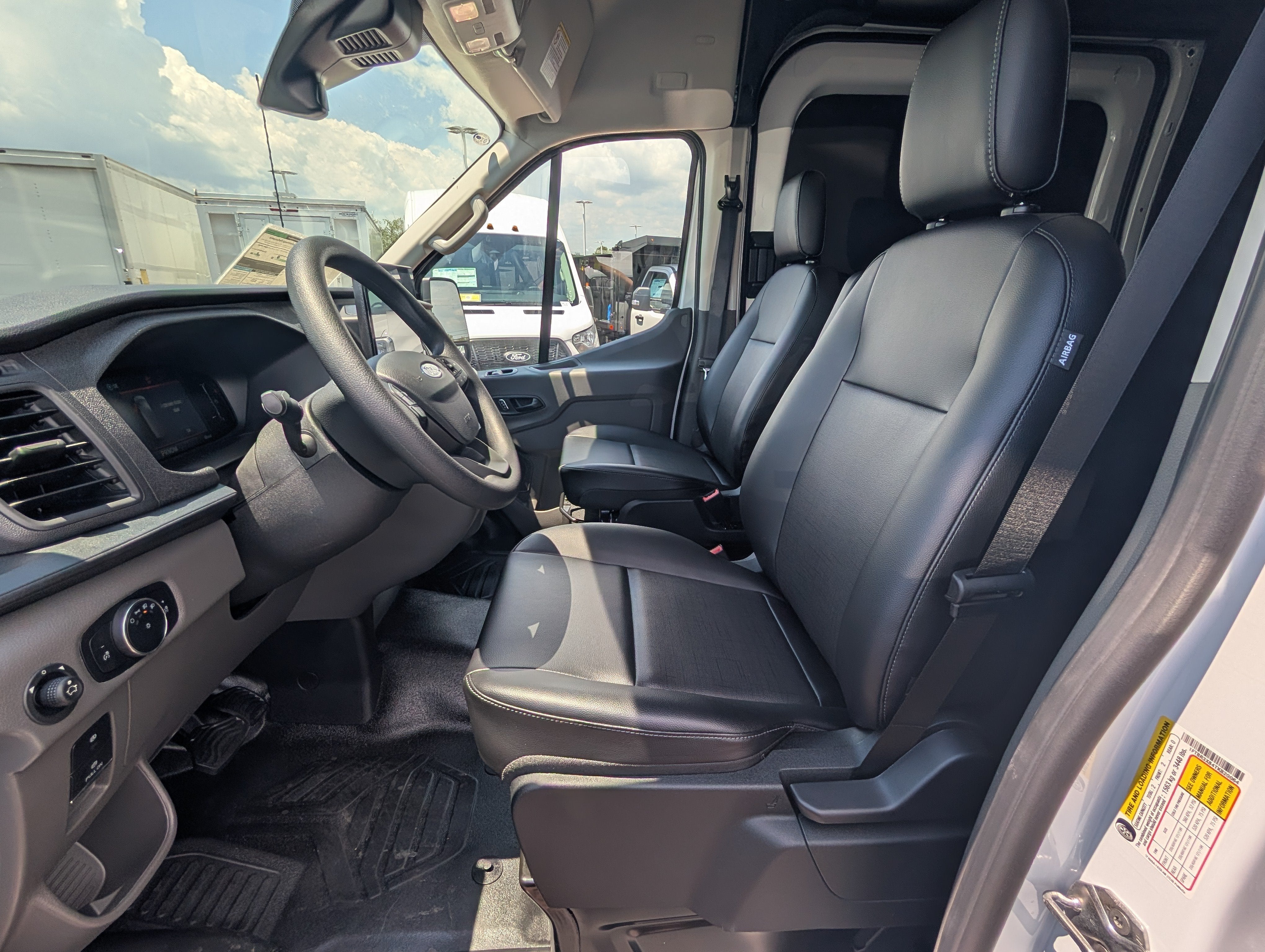 2026 Ford Transit Cargo Van Base