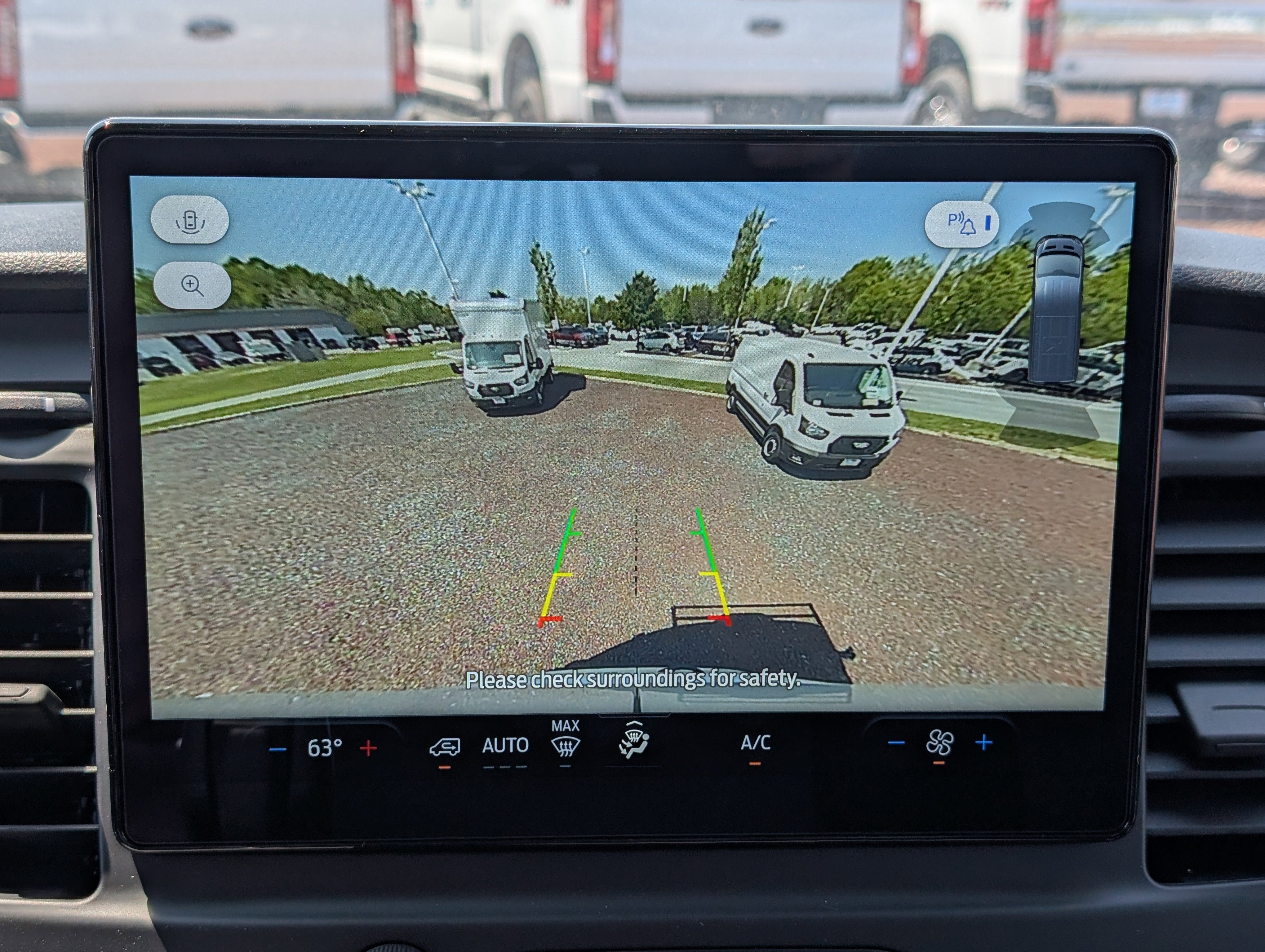 2026 Ford Transit Cargo Van Base