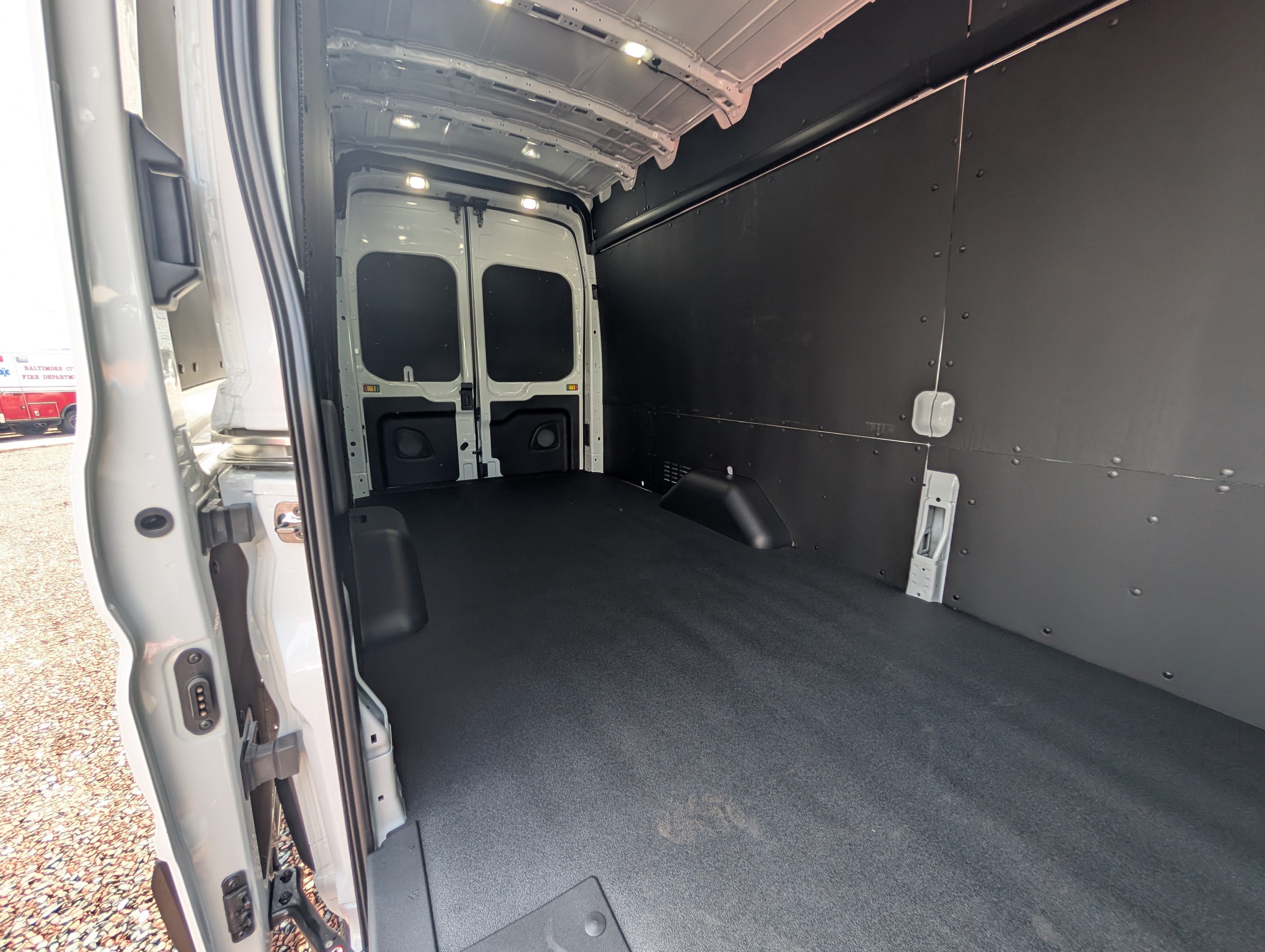 2026 Ford Transit Cargo Van Base