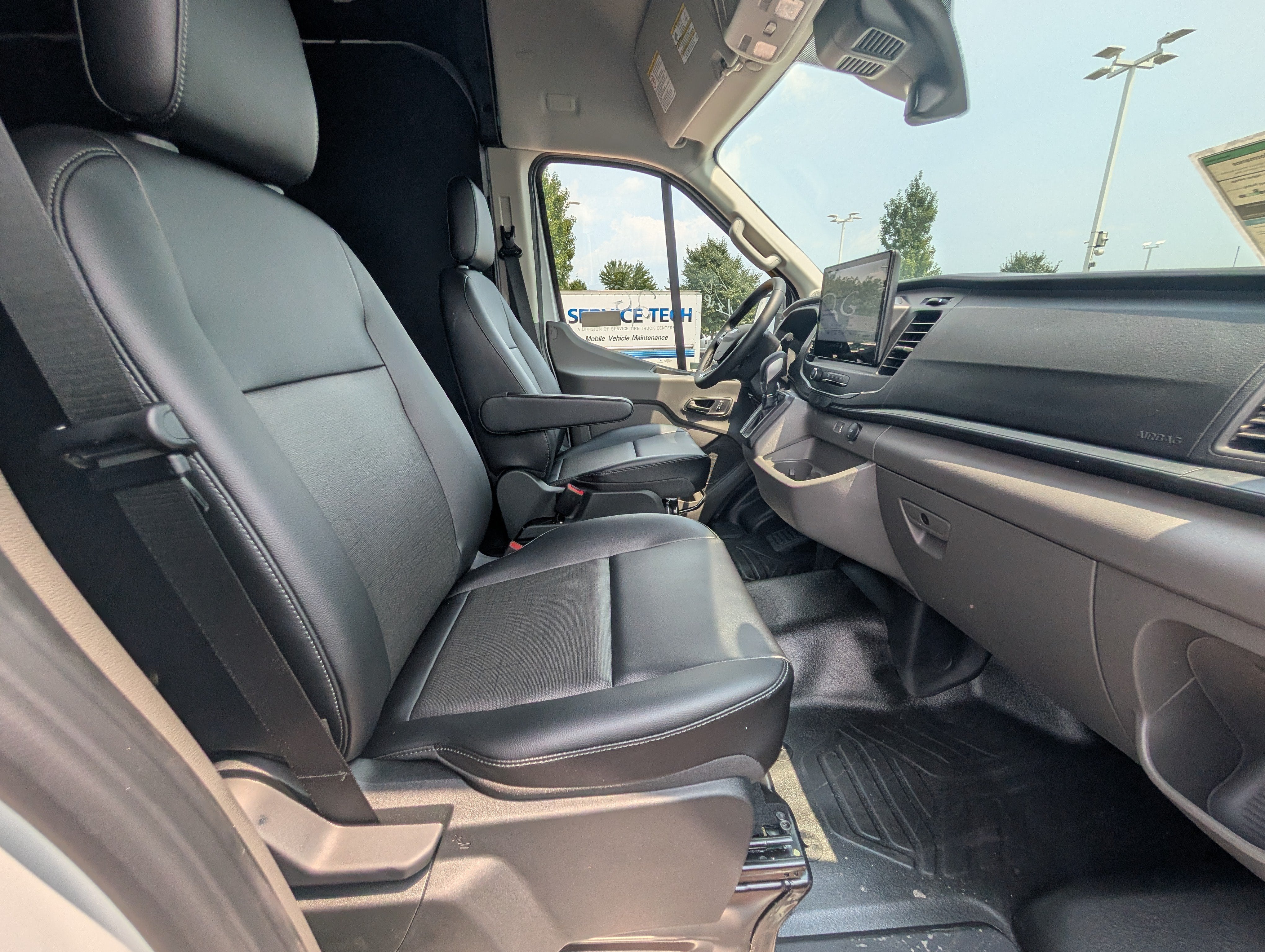 2026 Ford Transit Cargo Van Base