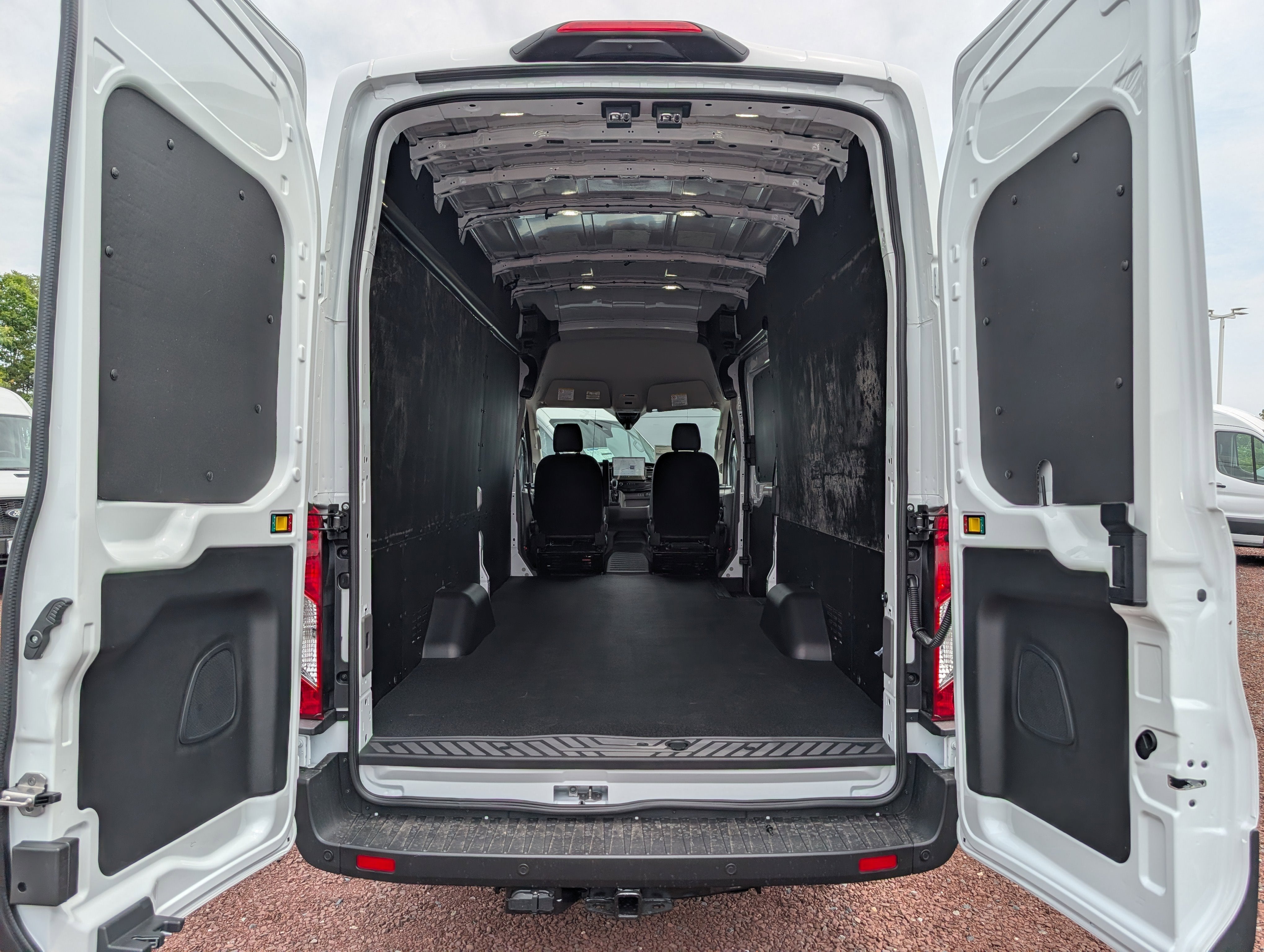 2026 Ford Transit Cargo Van Base