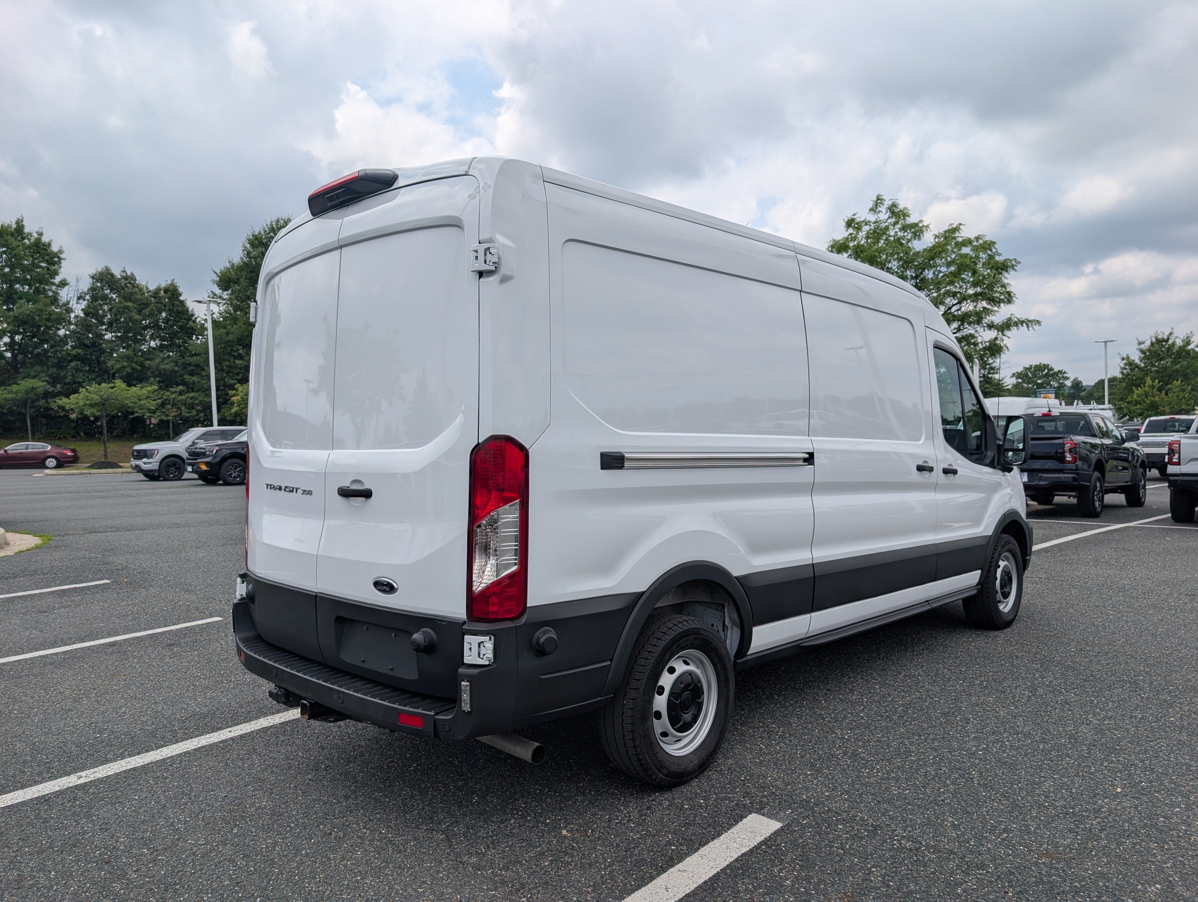 2025 Ford Transit Cargo Van Base