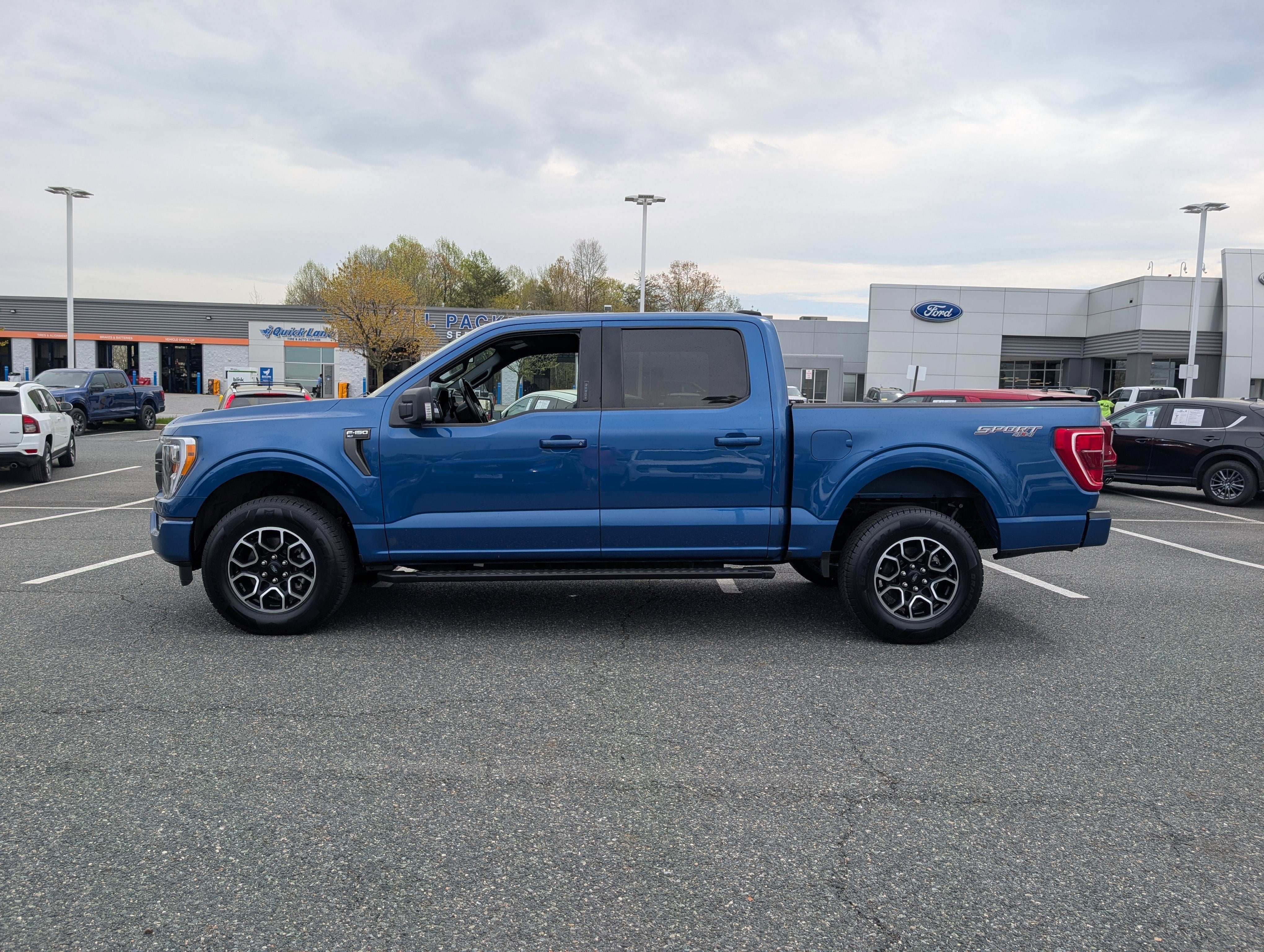 2022 Ford F-150 XLT