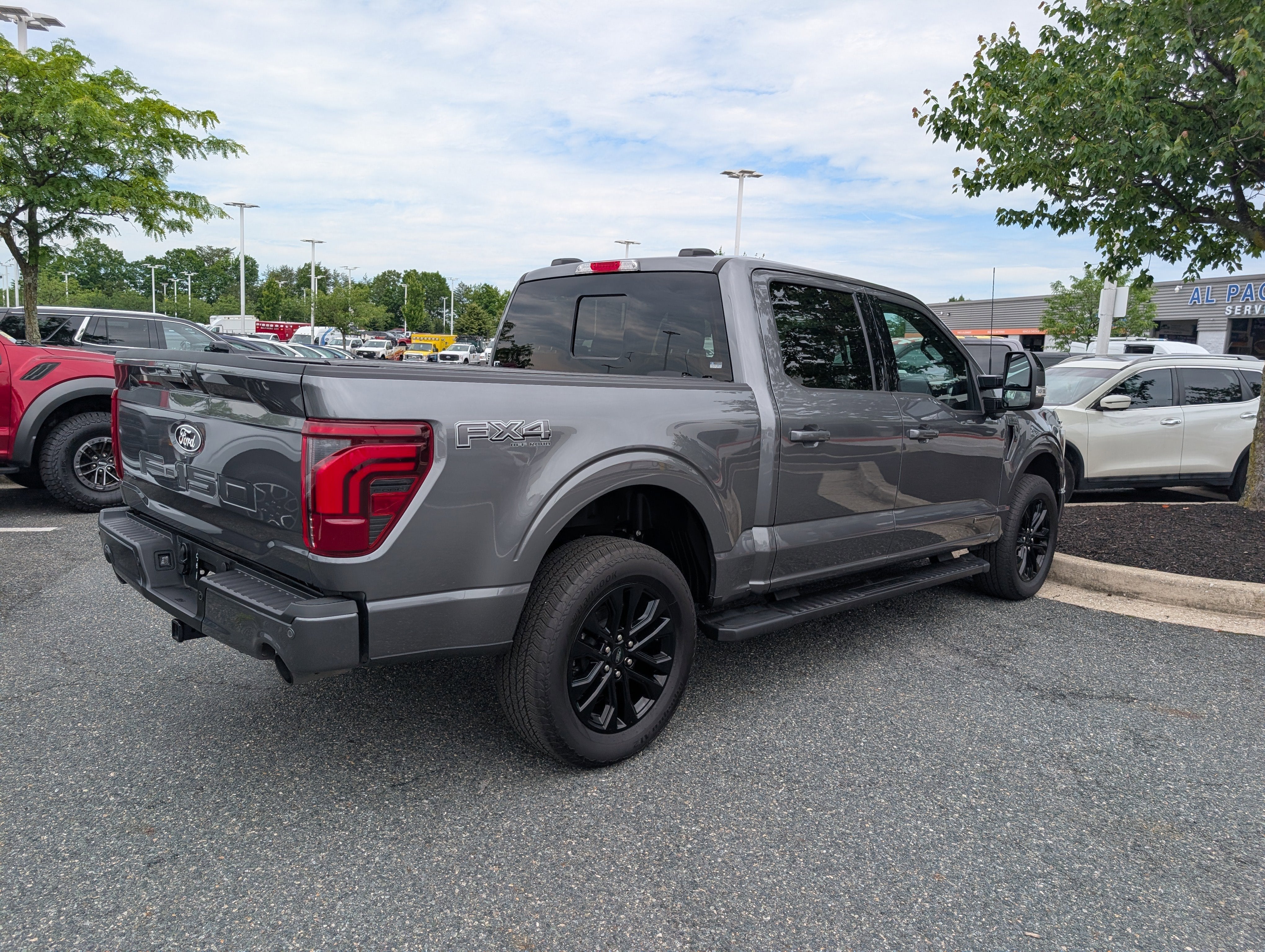 2025 Ford F-150 LARIAT