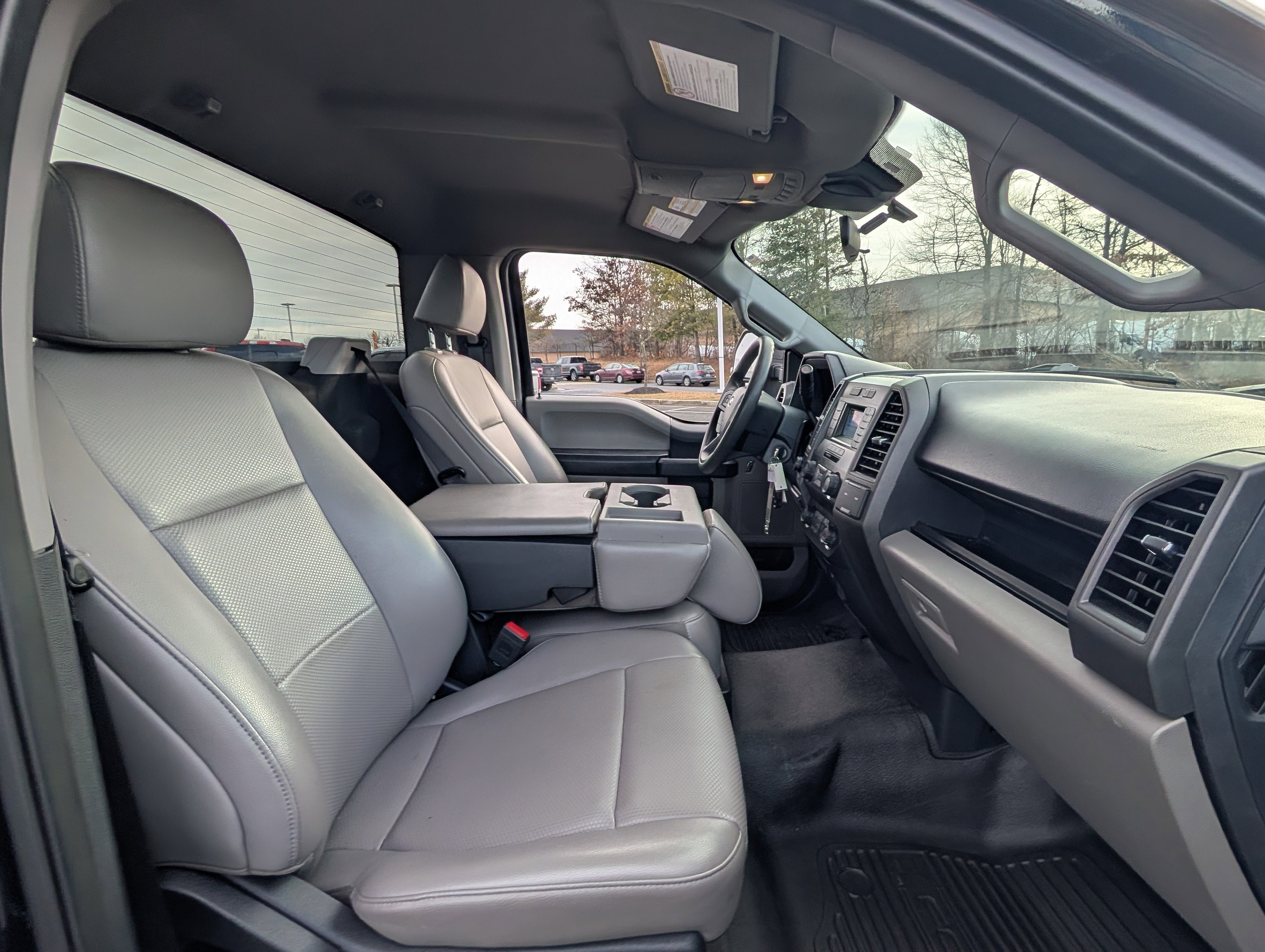 2022 Ford Super Duty F-350 SRW XL