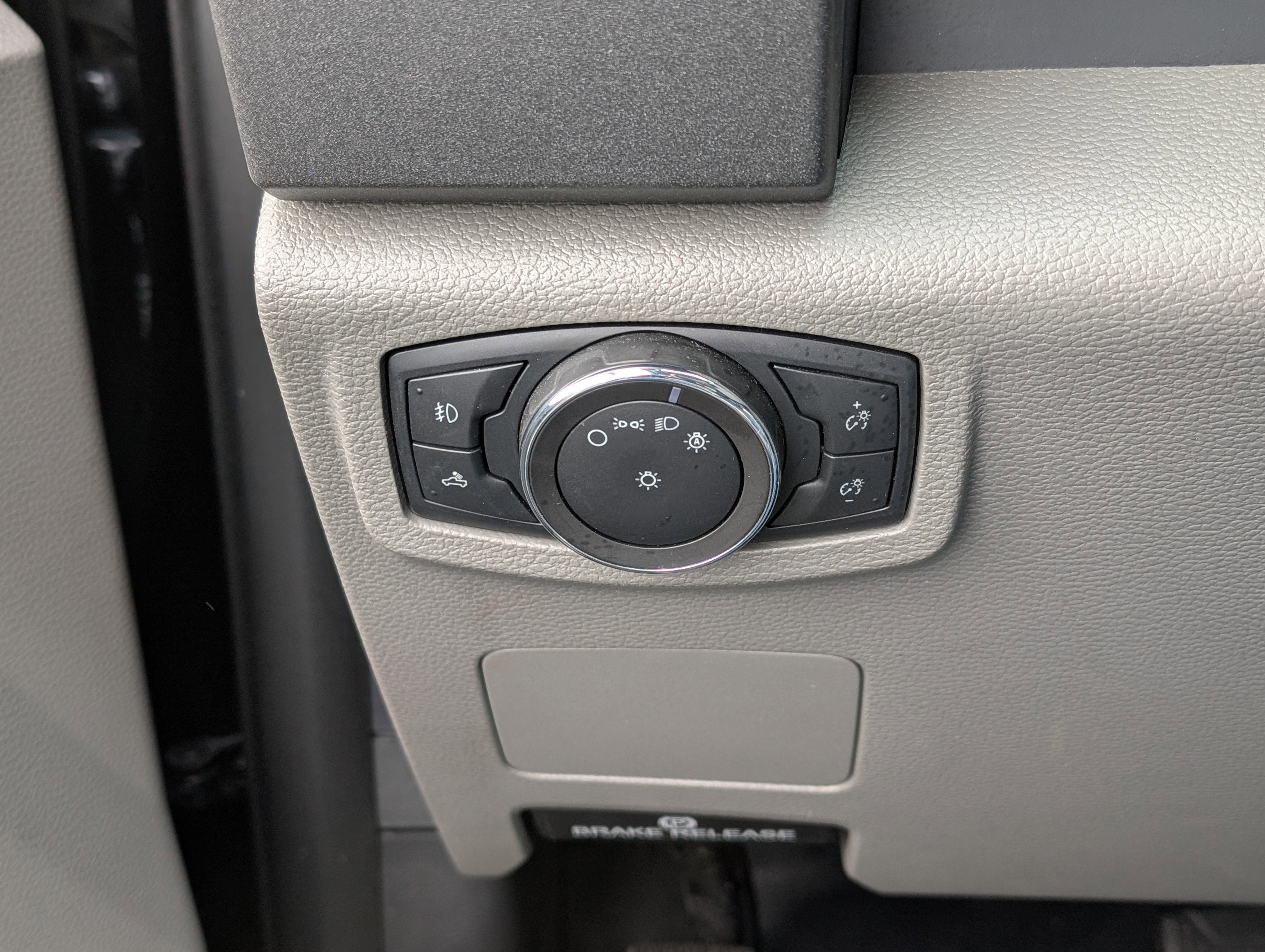 2022 Ford Super Duty F-350 SRW XL