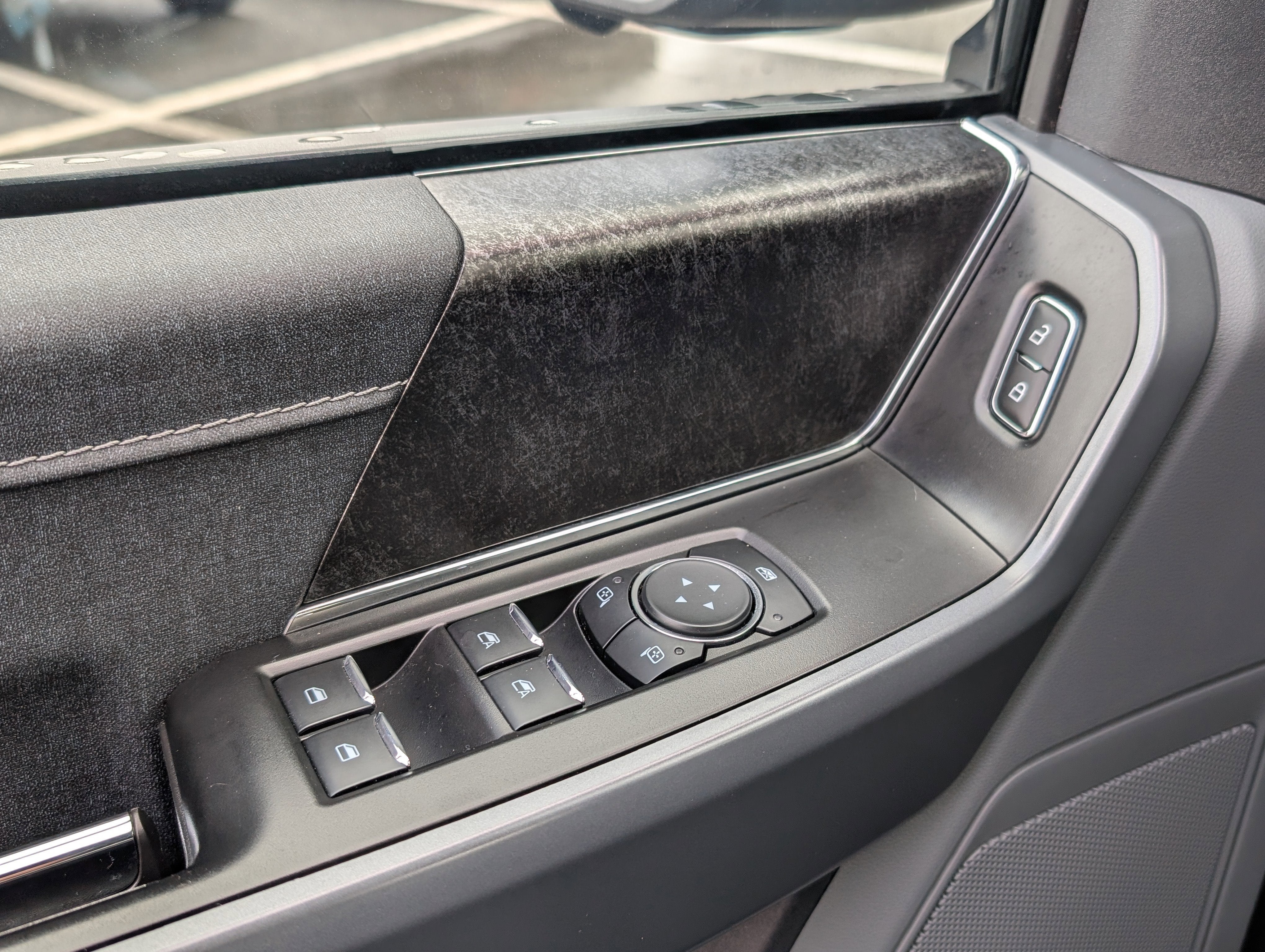 2023 Ford F-150 Lightning XLT