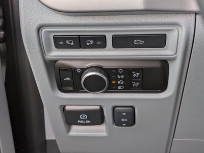 2023 Ford F-150 Lightning XLT