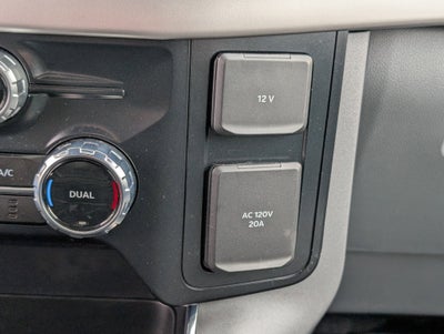 2023 Ford F-150 Lightning XLT