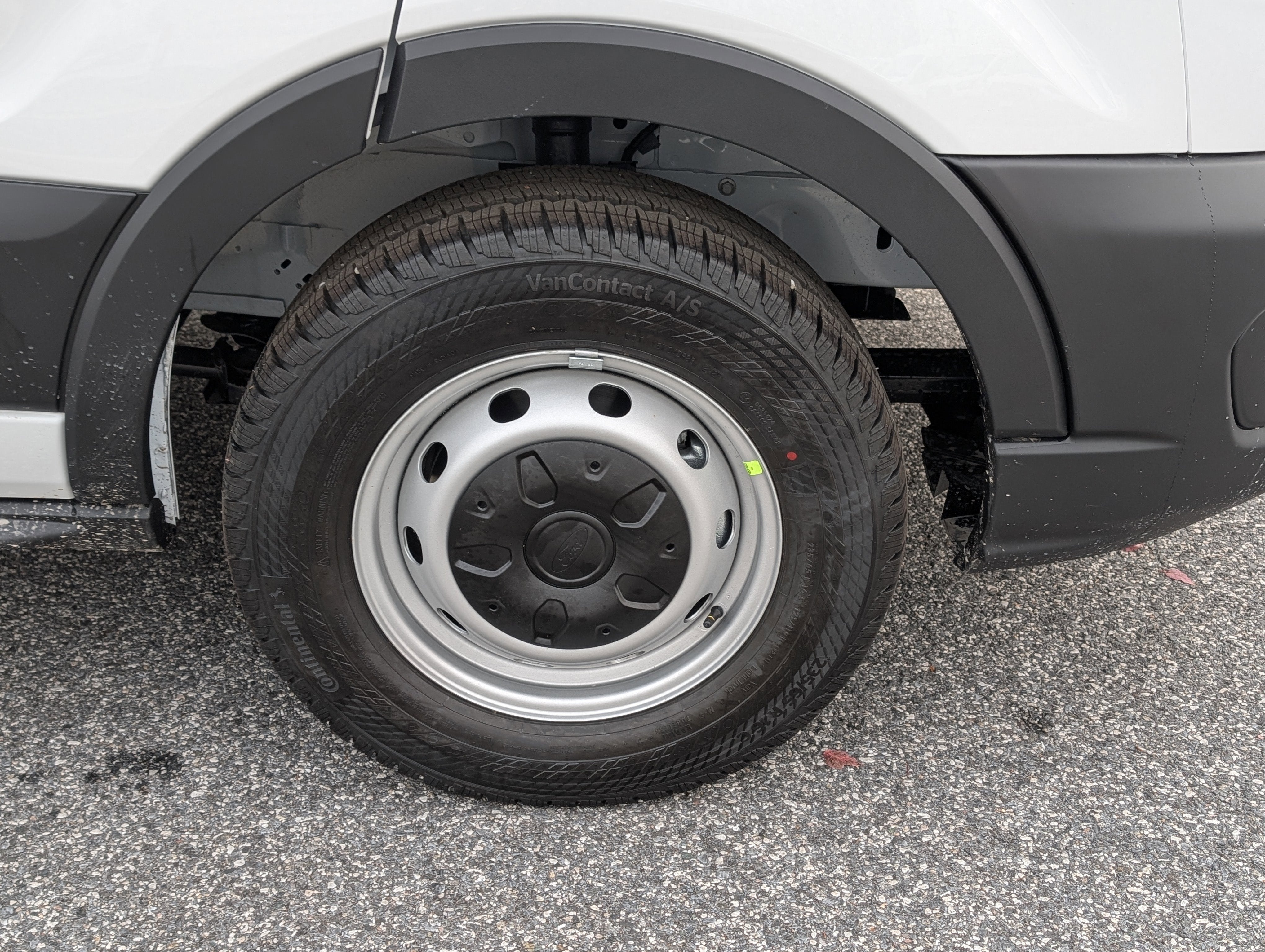 2026 Ford Transit Cargo Van Base