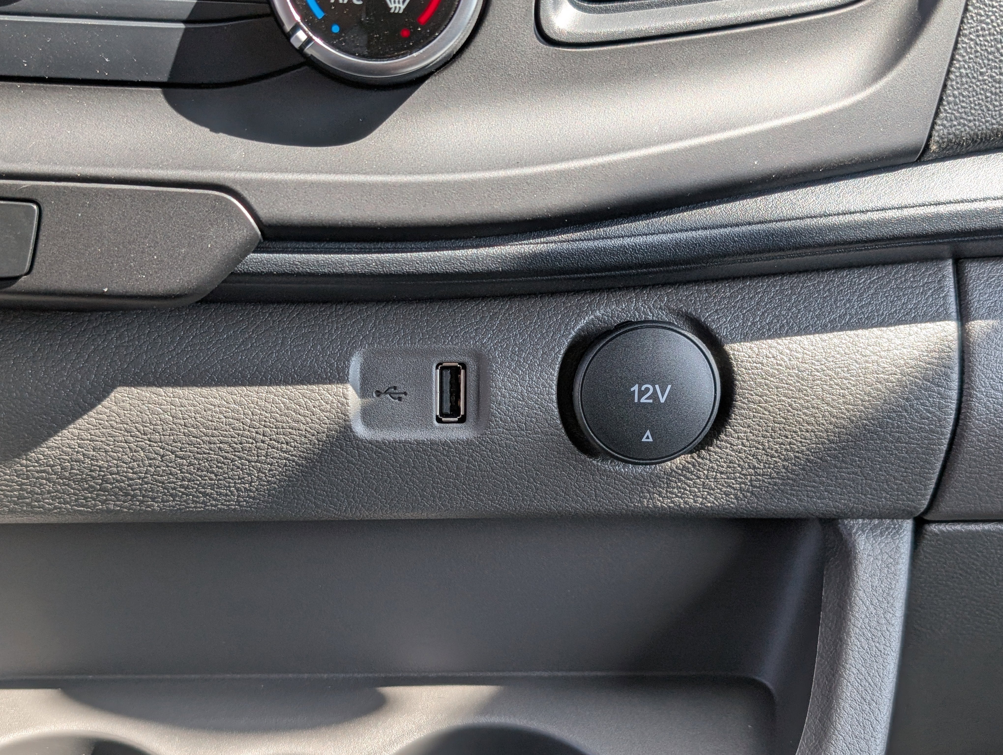 2025 Ford Transit Cargo Van Base