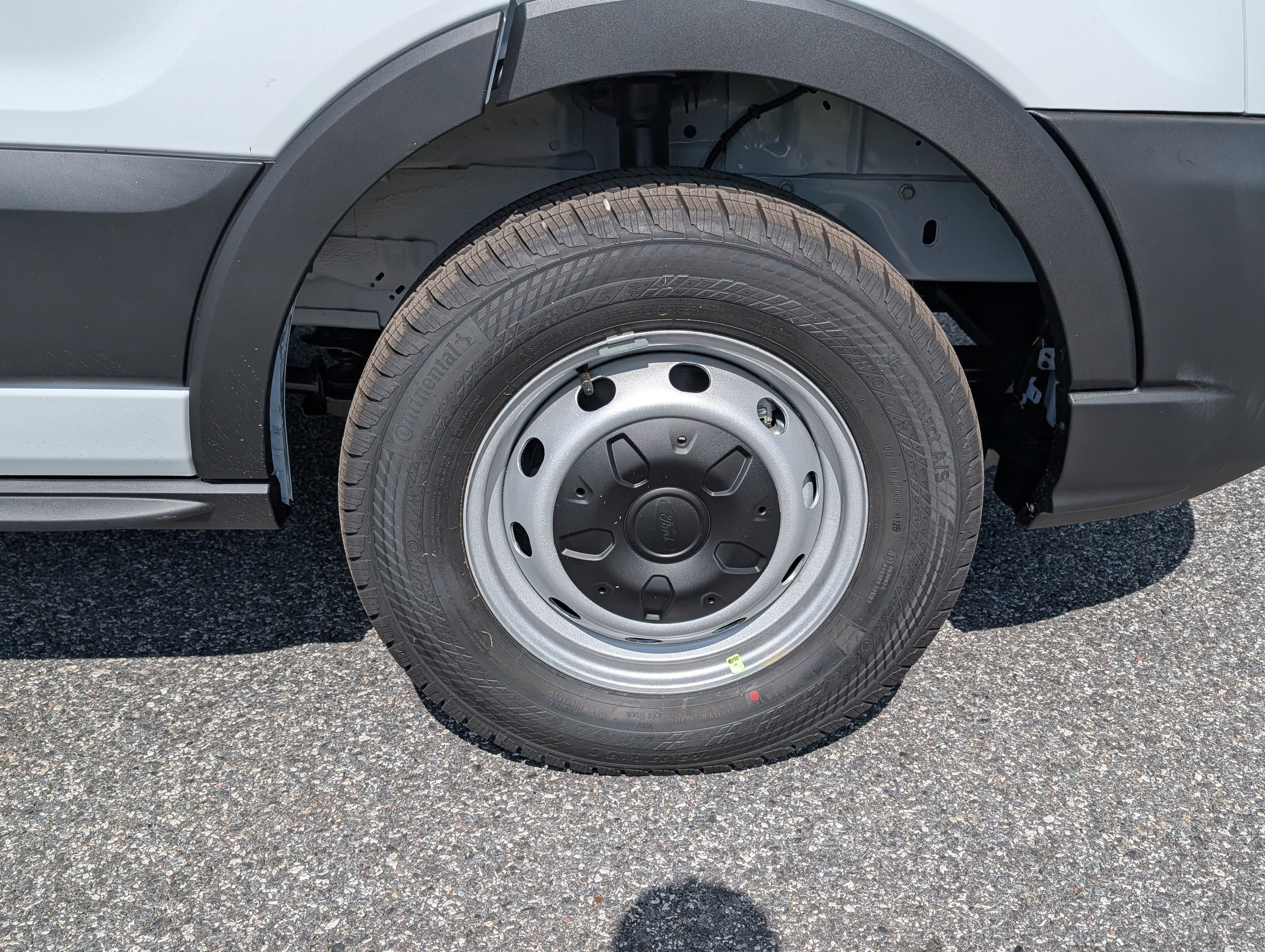 2025 Ford Transit Cargo Van Base