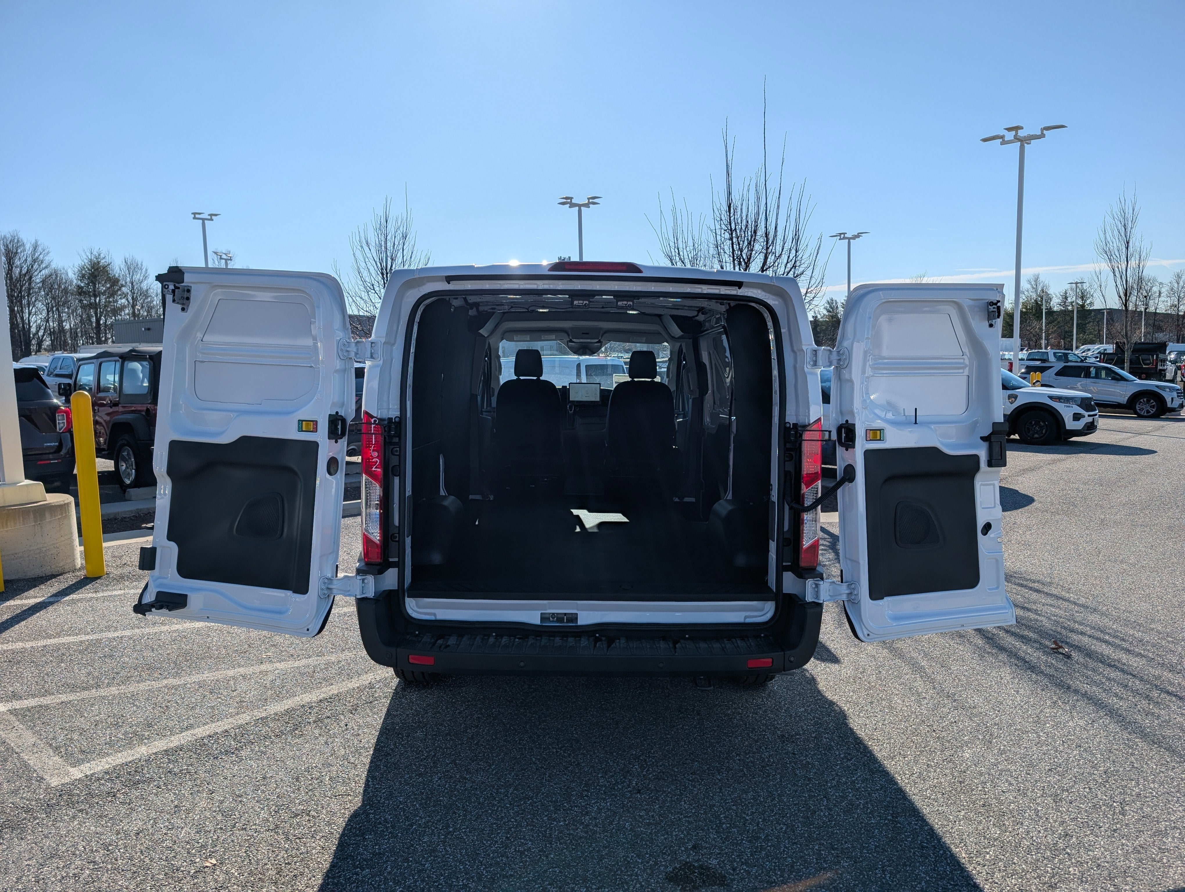 2026 Ford Transit Cargo Van Base