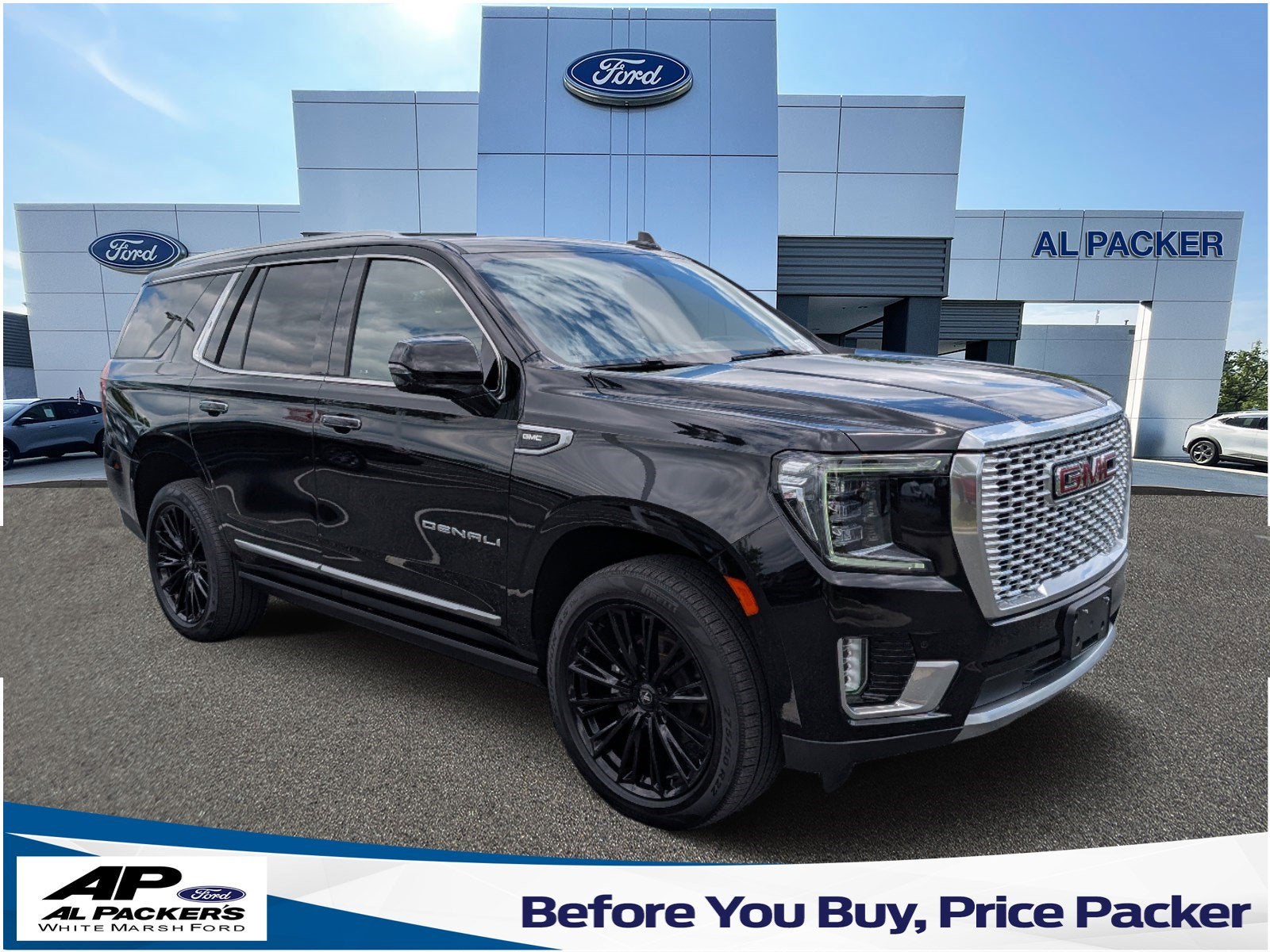 2021 GMC Yukon 4WD Denali's photo