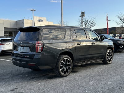 2022 Chevrolet Suburban RST
