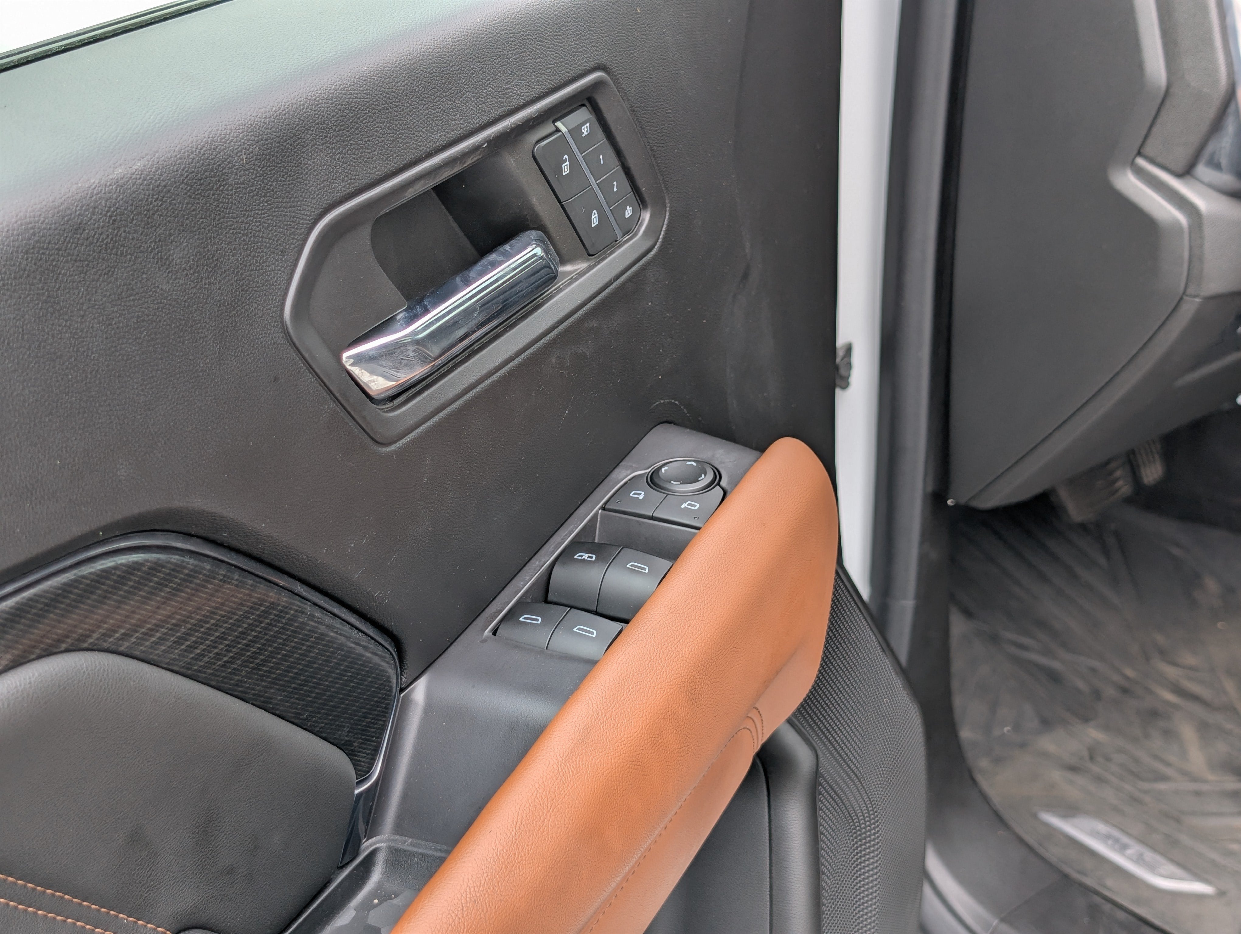 2023 GMC Canyon 4WD AT4