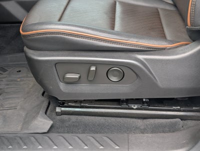 2023 GMC Canyon 4WD AT4