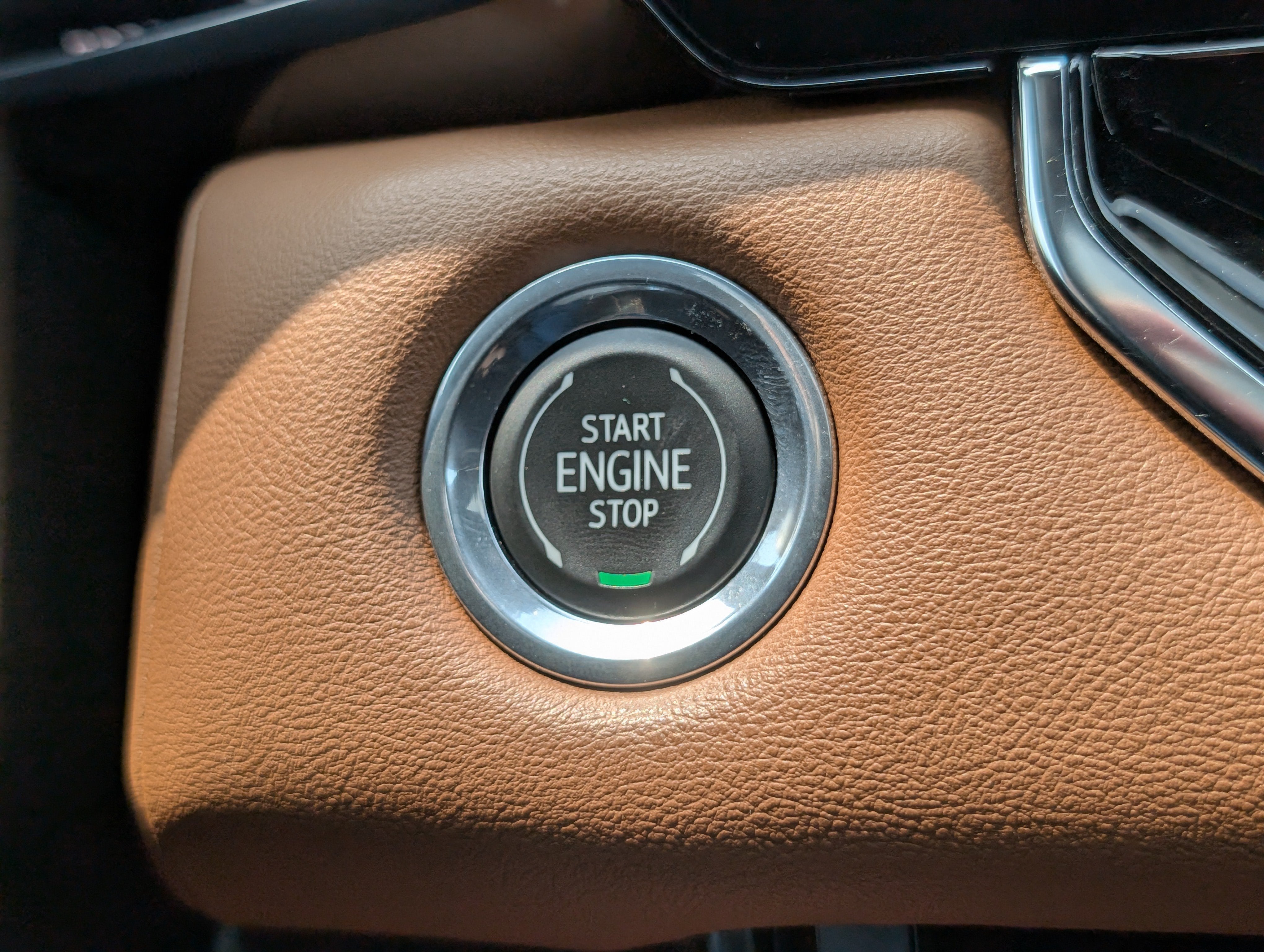 2023 GMC Canyon 4WD AT4