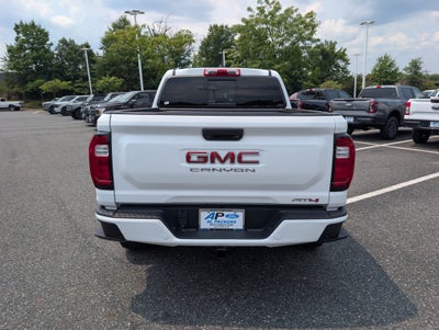 2023 GMC Canyon 4WD AT4