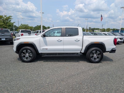 2023 GMC Canyon 4WD AT4