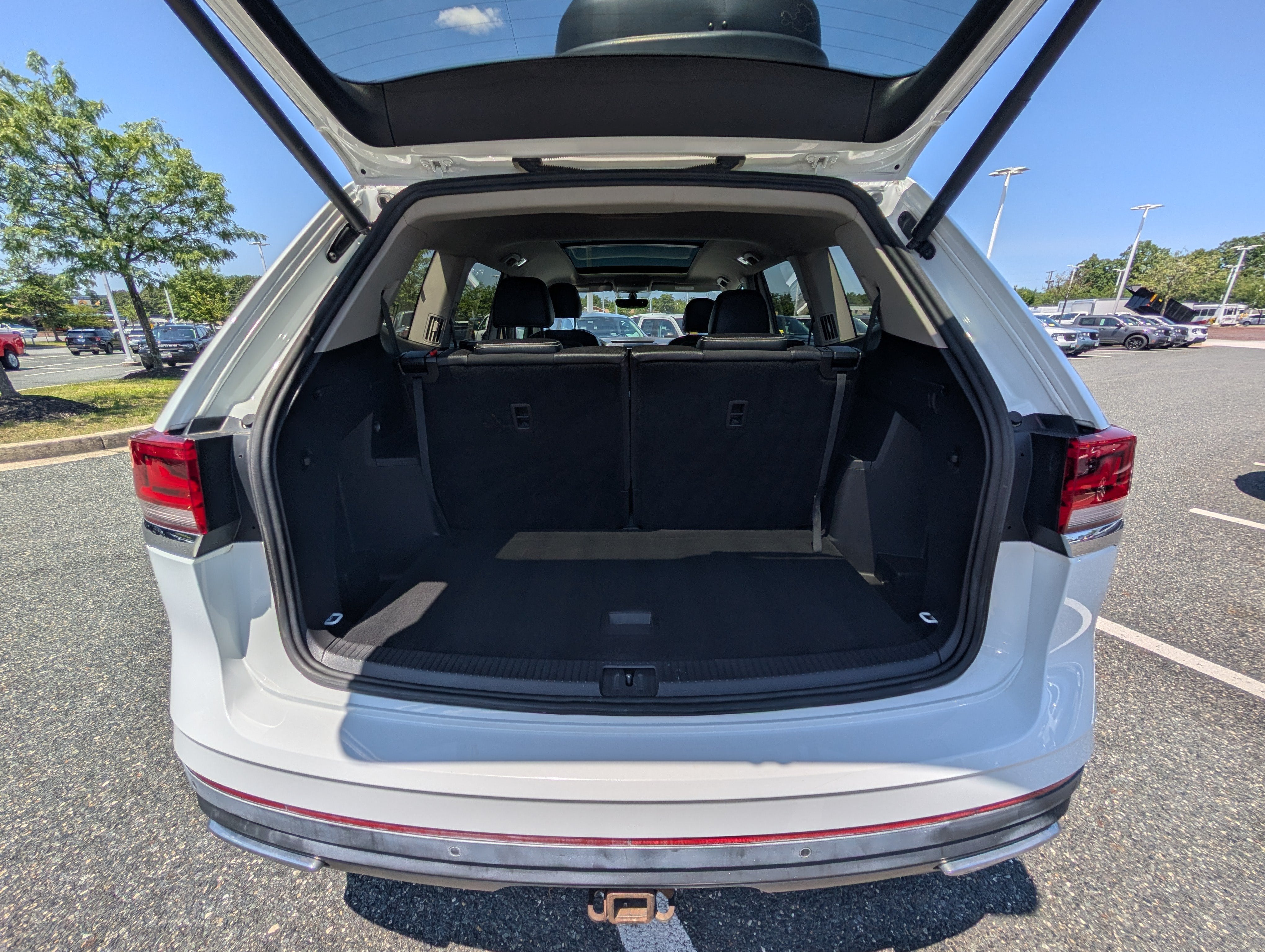 2021 Volkswagen Atlas 3.6L V6 SE w/Technology