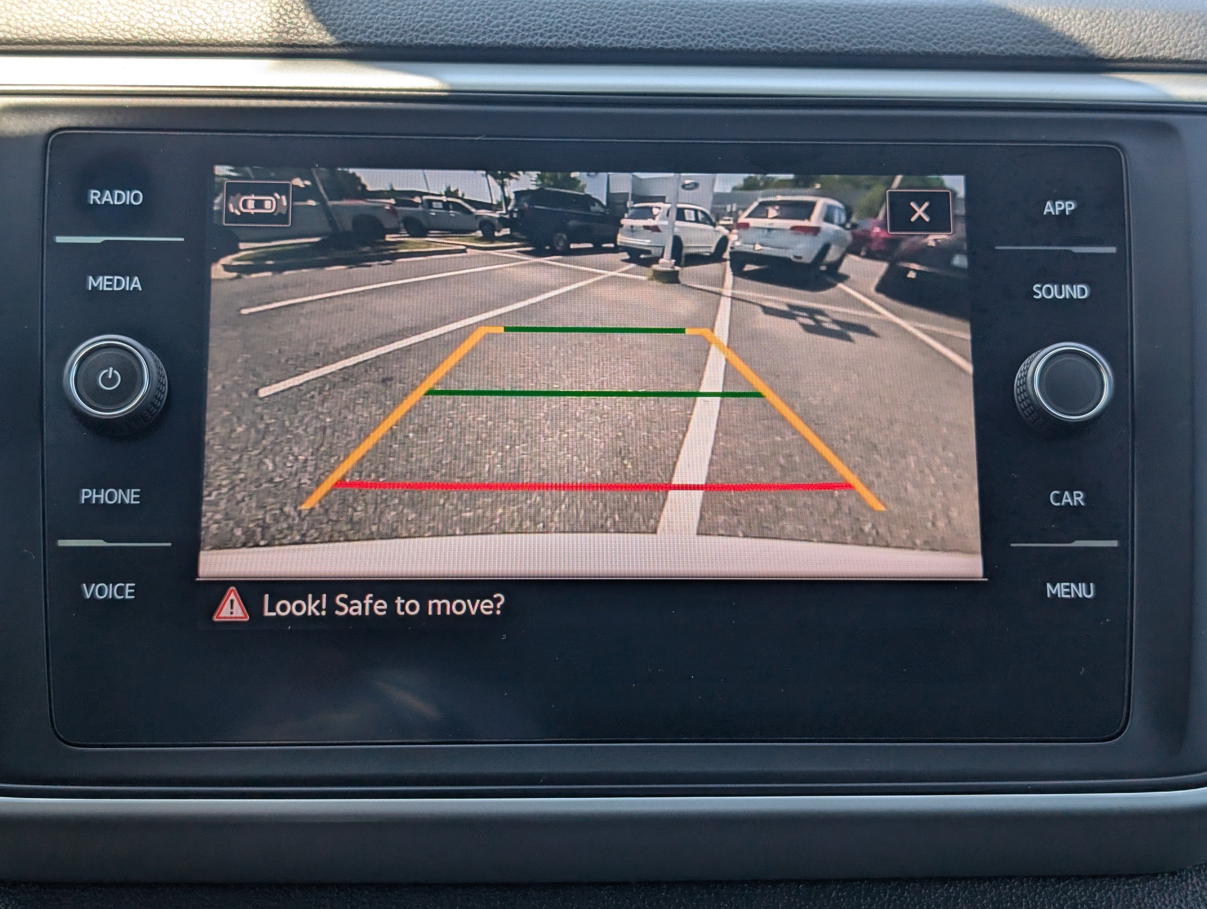 2021 Volkswagen Atlas 3.6L V6 SE w/Technology