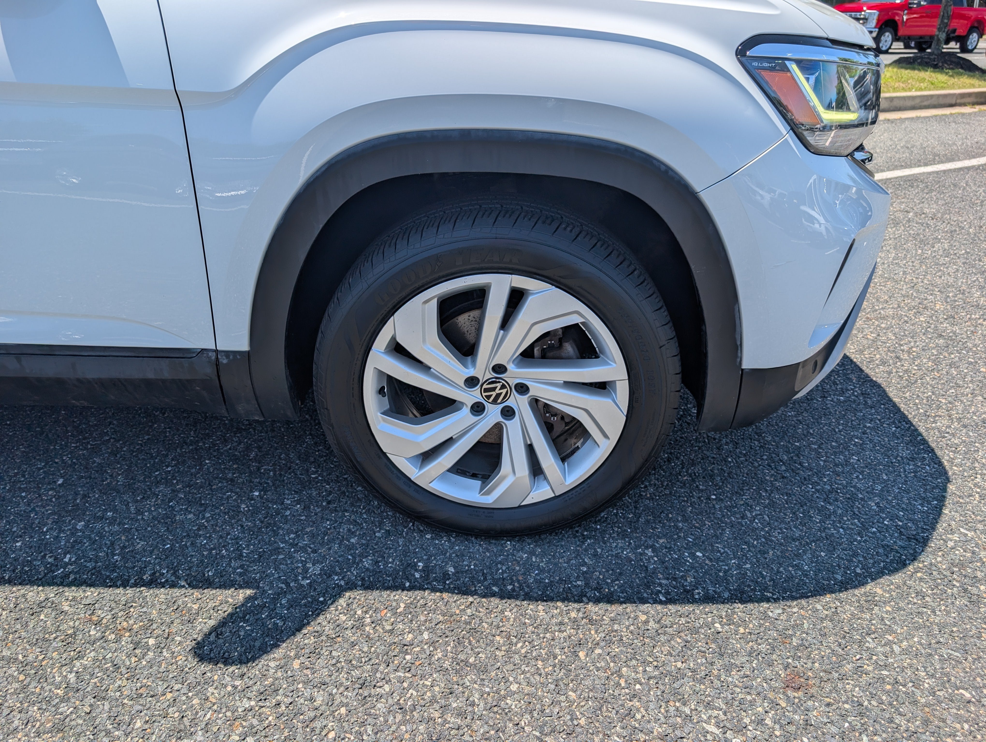 2021 Volkswagen Atlas 3.6L V6 SE w/Technology